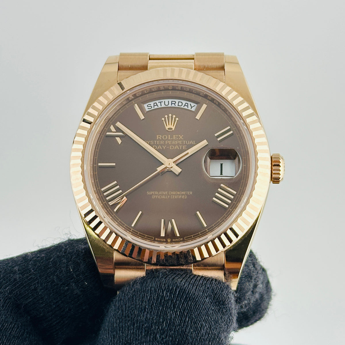 Rolex Day-Date 40 Chocolate Bevelled Roman Dial on President Ref. 228235 Complete 2024 — view 3