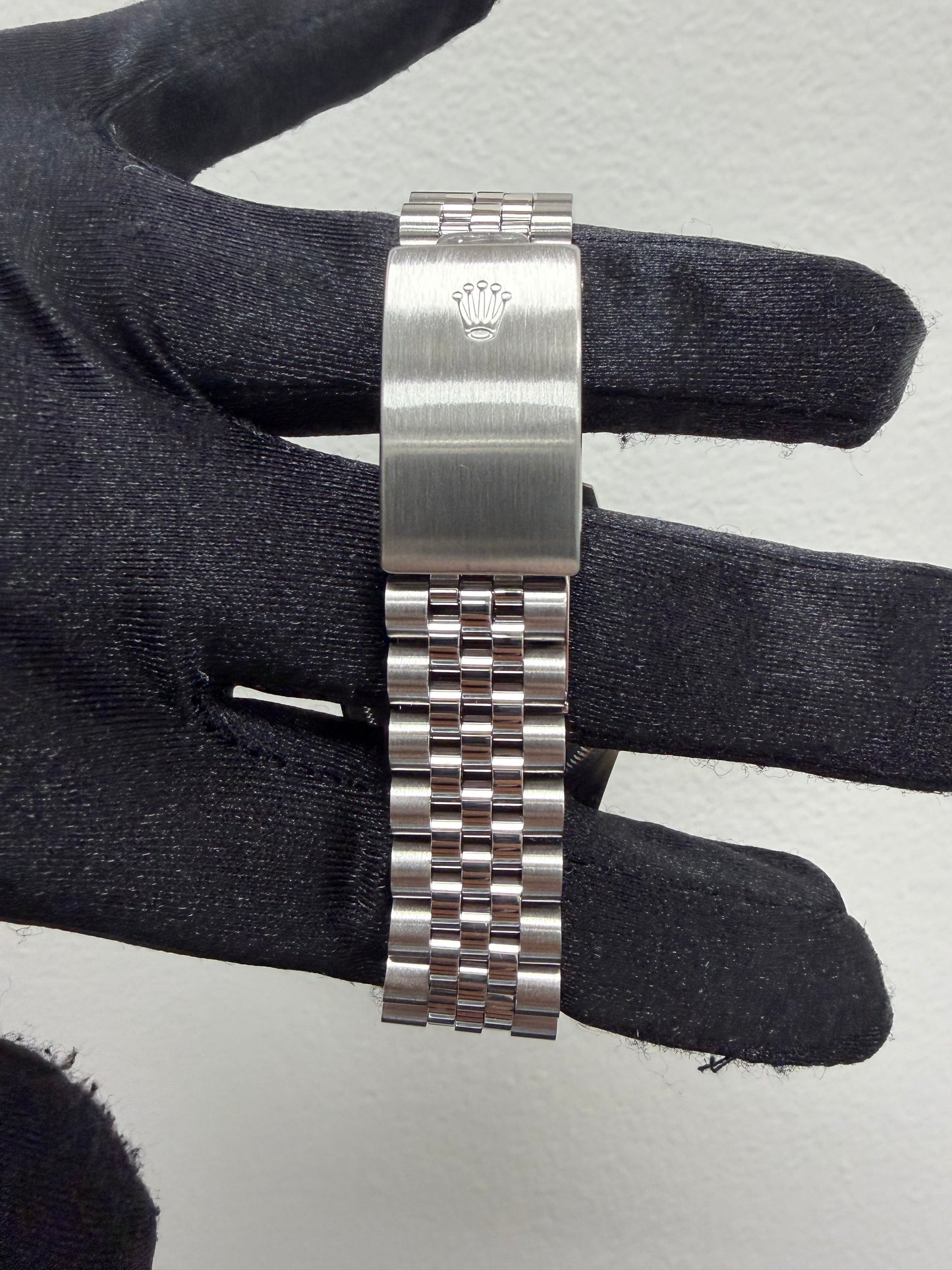 Rolex Datejust Silver Stick Dial on D Link Jubilee Ref. 16220 1989 — view 3