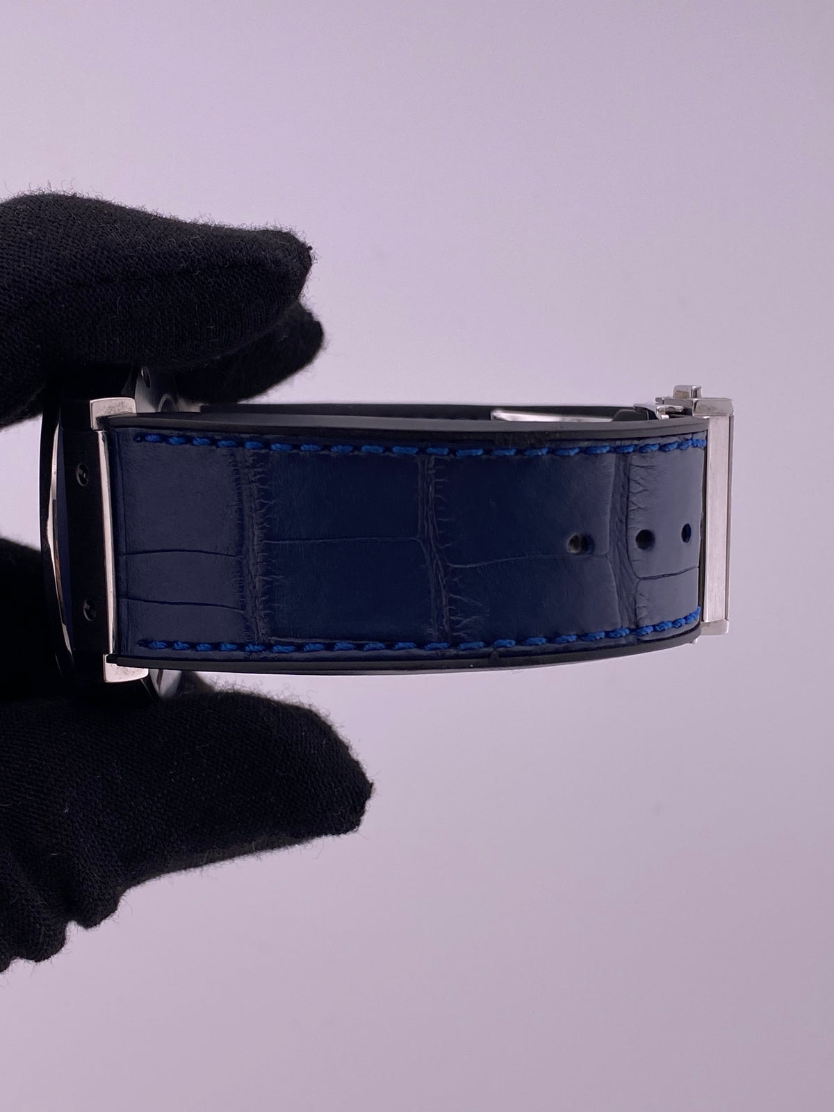 Hublot Classic Fusion Blue Blue Dial on Blue Rubber Ref. 511.NX.7170.LR Complete Open Date — view 5