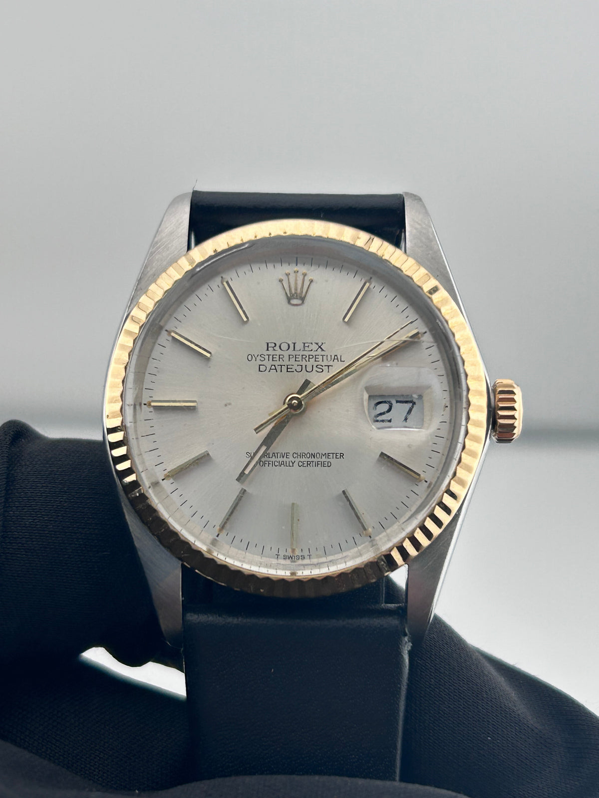 Rolex Datejust 36 Silver Index Dial on Generic Black Leather Band Ref. 16013 — view 2