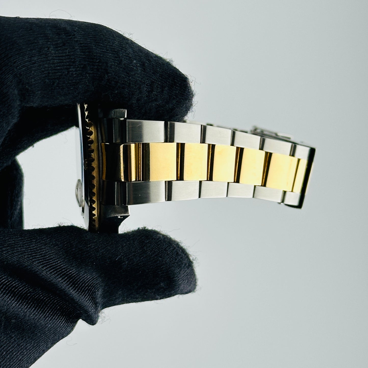 Rolex Submariner Blue Dial on Oyster Bracelet Ref. 16613 2000 — view 5