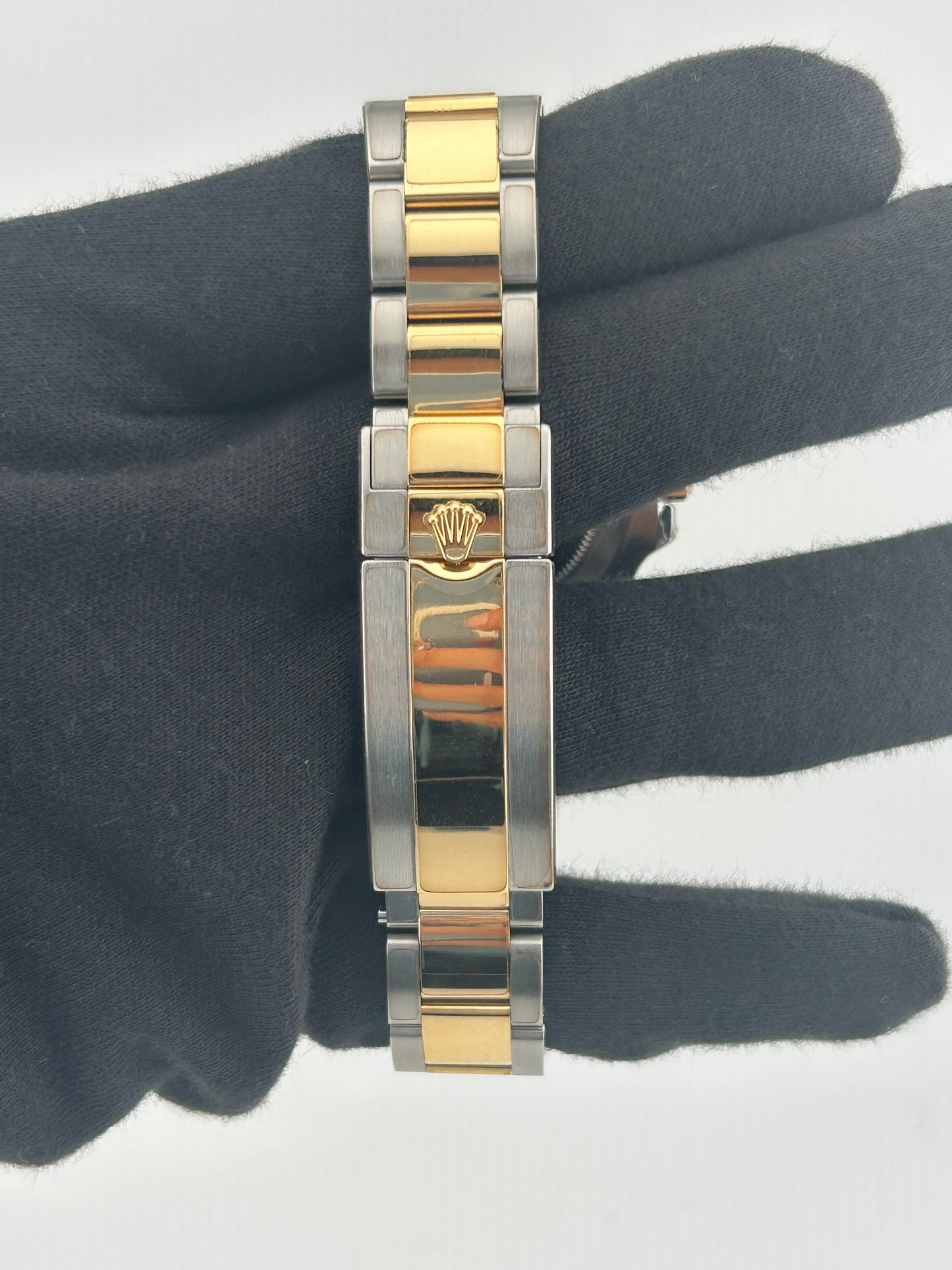 Rolex Submariner Blusey Blue Dial on Oyster Ref. 116613LB Card 2016 — view 4