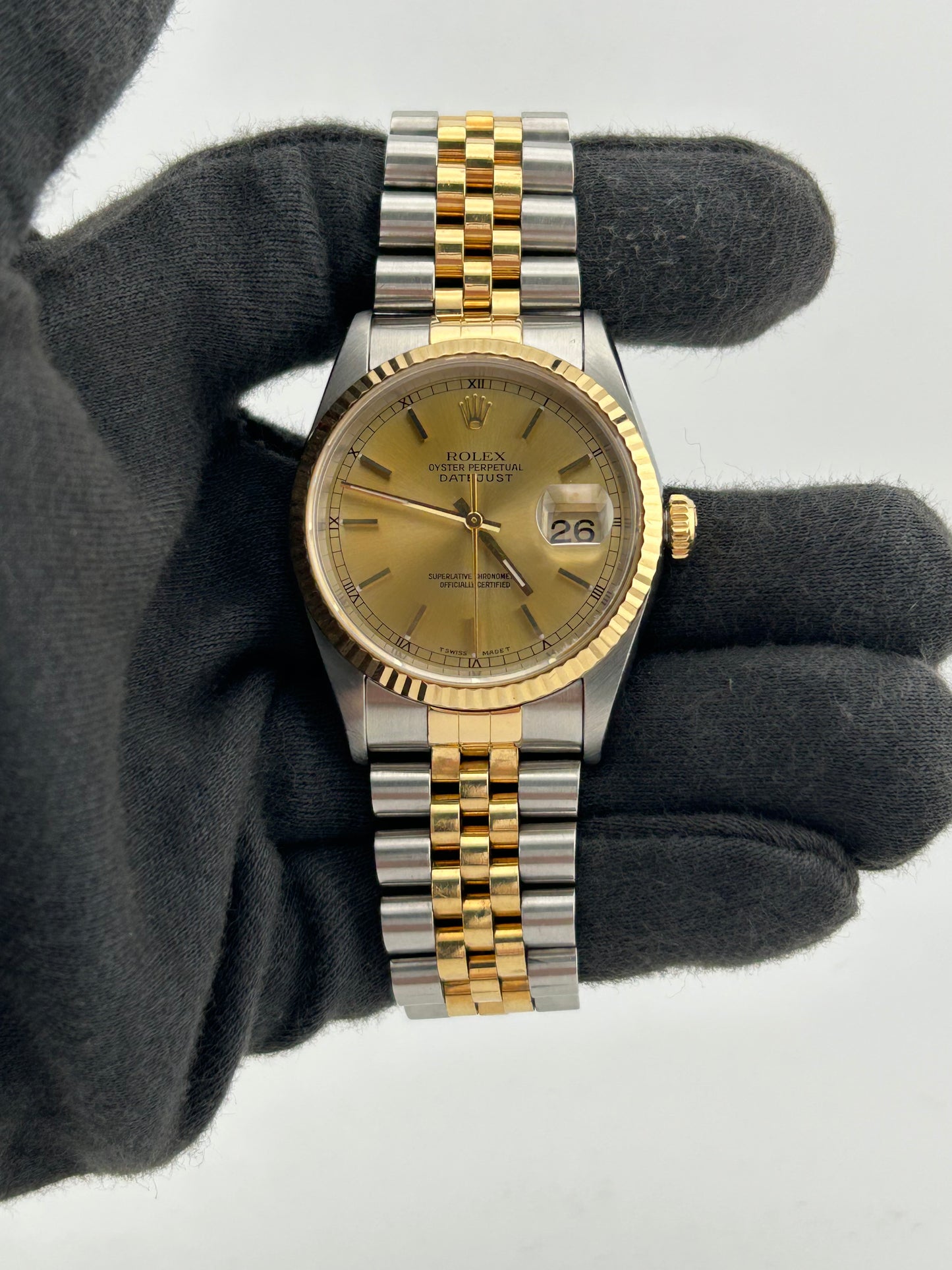 Rolex Datejust Champagne Stick Dial on Jubilee D Link Bracelet Ref. 16233 1995 — view 2