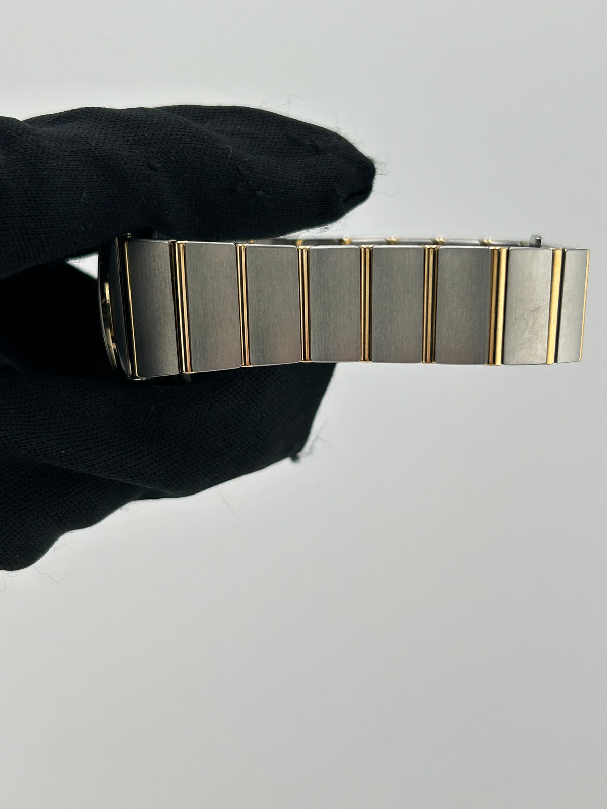 Omega Constellation Gold Dial on Yellow Gold And Stainless Steel Bracelet Ref. 123.20.27.60.08.001 — view 5