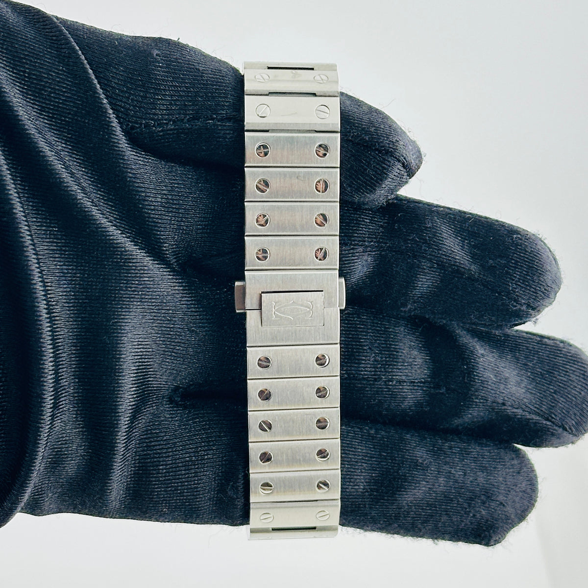 Cartier Santos Medium Silver Roman Dial on Stainless Steel Bracelet Ref. 4075 / WSSA0029 Complete 2024 — view 4