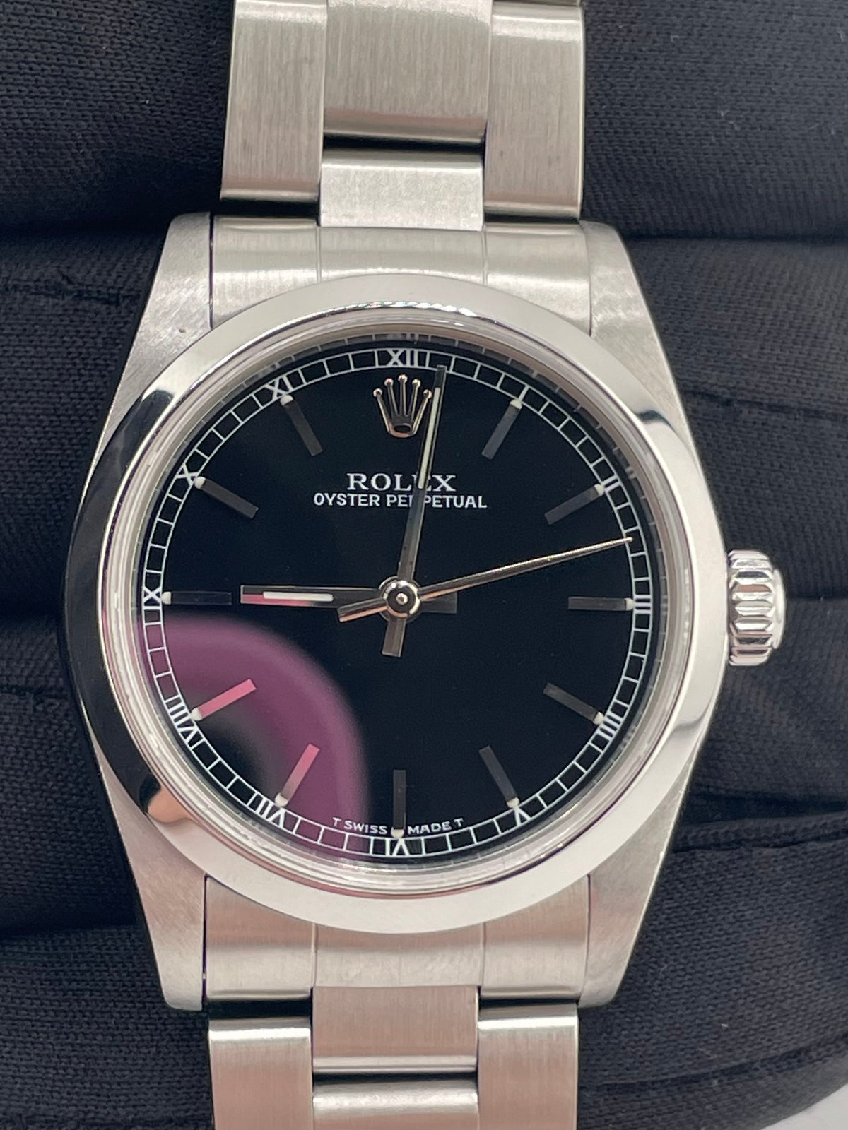 Rolex Oyster Perpetual Black Stick Dial on Oyster Steel Bracelet Ref. 77080 1999 — view 2