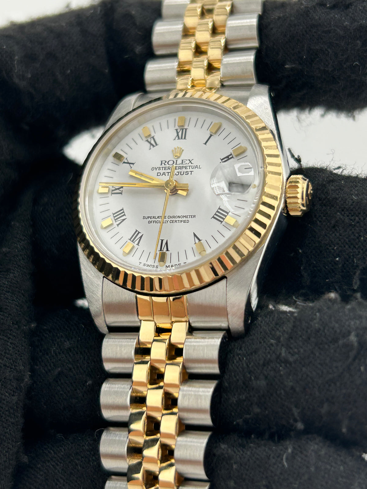 Rolex Datejust 31 White Roman Numerals Dial on 2 Tone Jubilee D Link Bracelet Ref. 68273 1989 — view 3