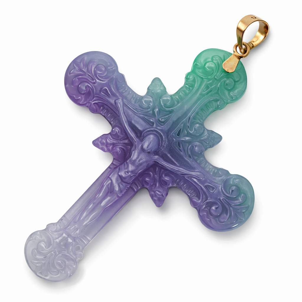 Cruz de jade con asa de oro amarillo de 14k