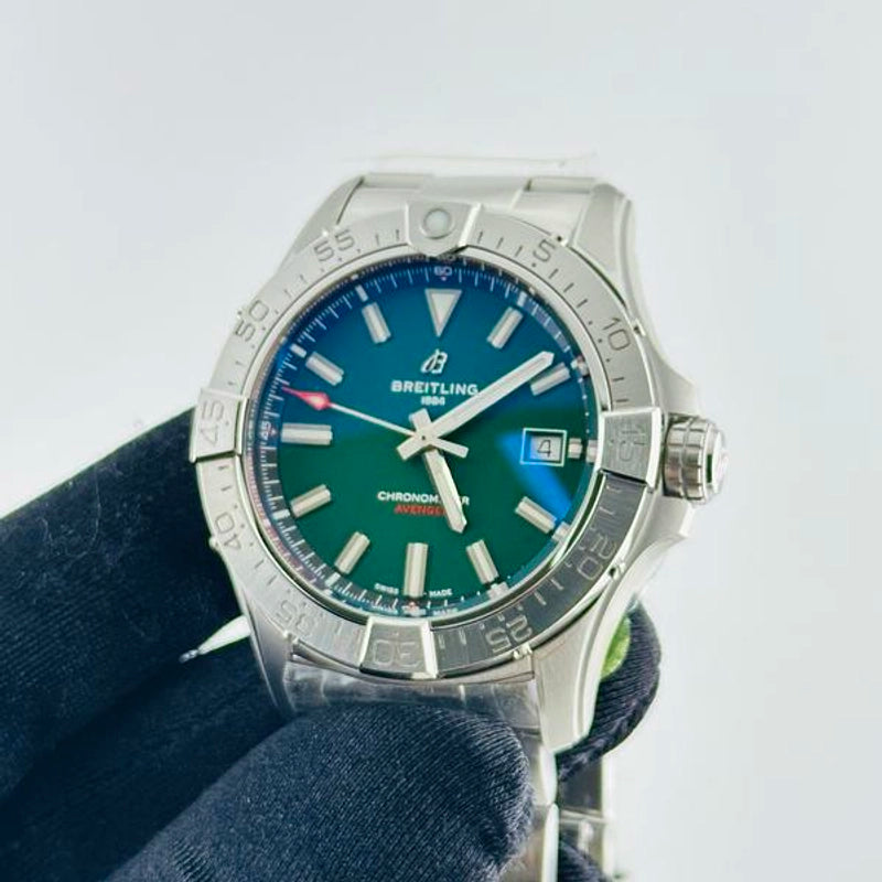 Breitling Avenger Automatic Green Dial Ref A17328101L1A1 with Card 2026