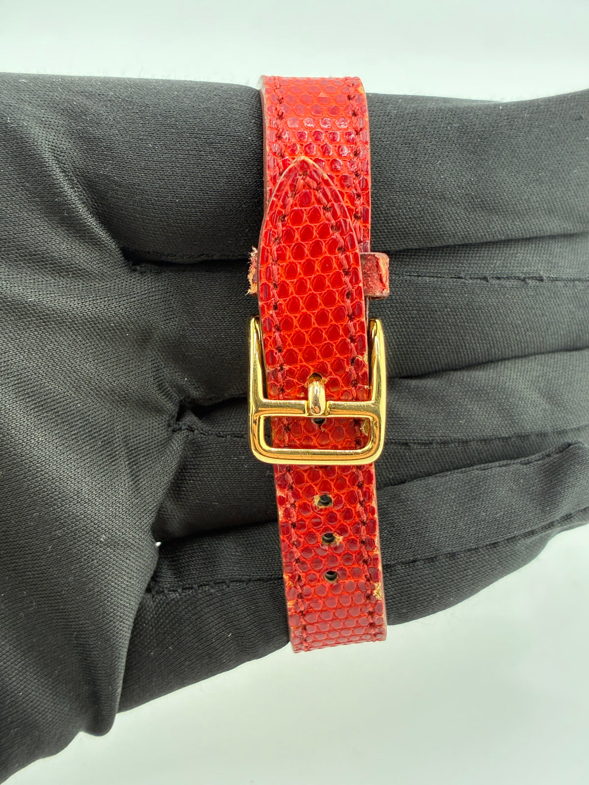 Hermes Kelly Gold Dial on Leather Ref. KE1.201 Papers Open Date — view 4