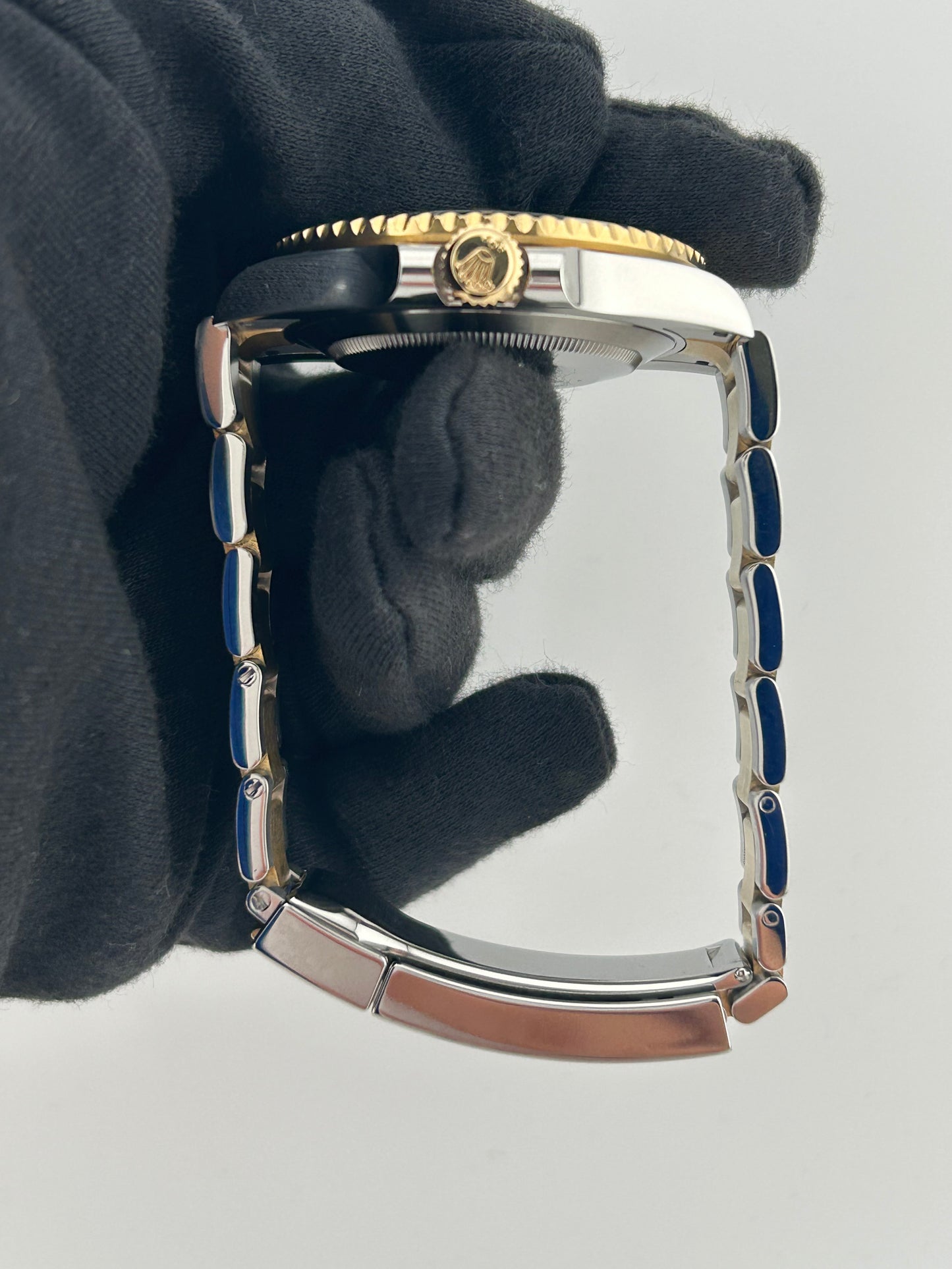Rolex Submariner Black Dial on Oyster Bracelet Ref. 126613LN Card 2022 — view 6