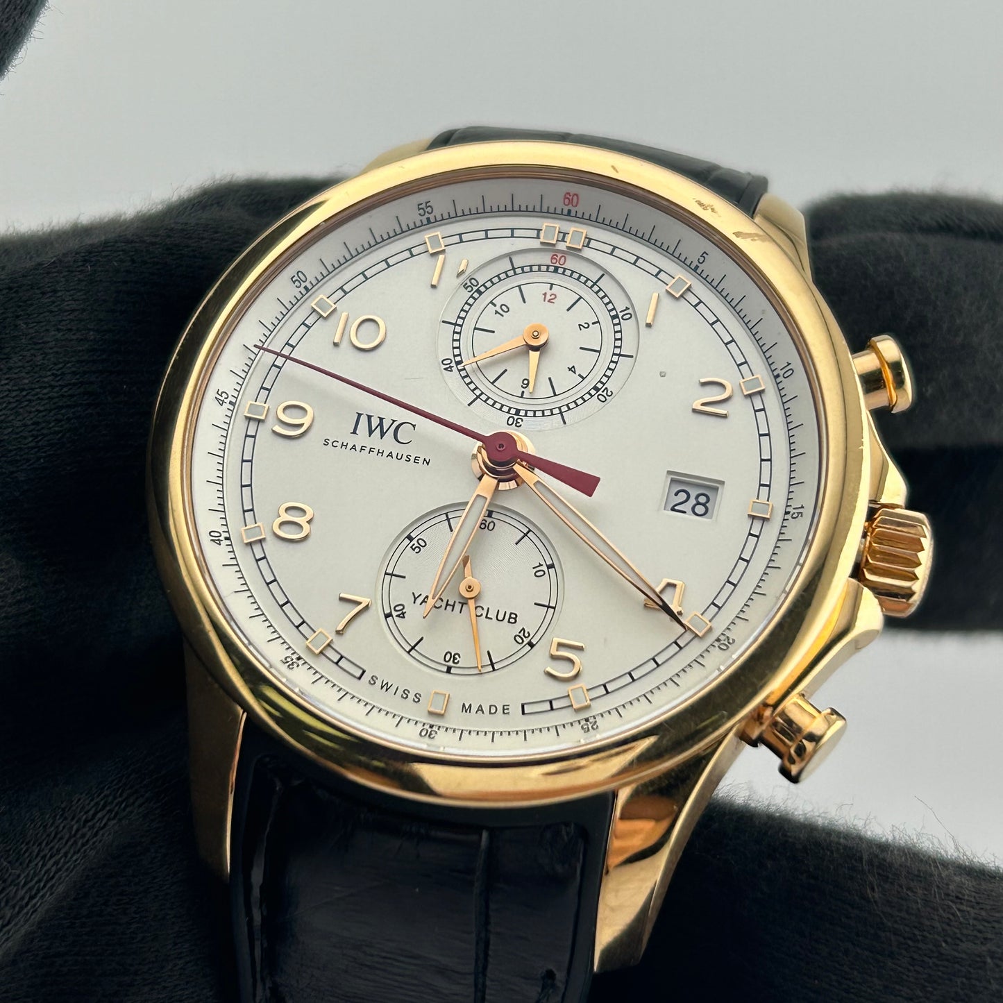 Iwc Portugieser Yacht Club White Arabic Numerals Dial on Rubber Strap Ref. IW390501 Card 2014 — view 3