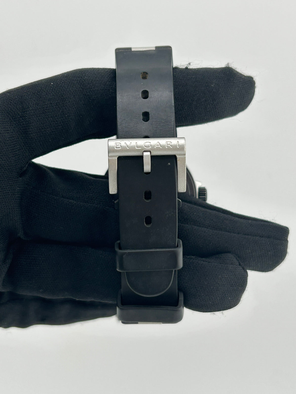 Bvlgari Aluminum Diagono Silver Dial on Black Rubber Strap Ref. AL32TA Papers 2003 — view 4