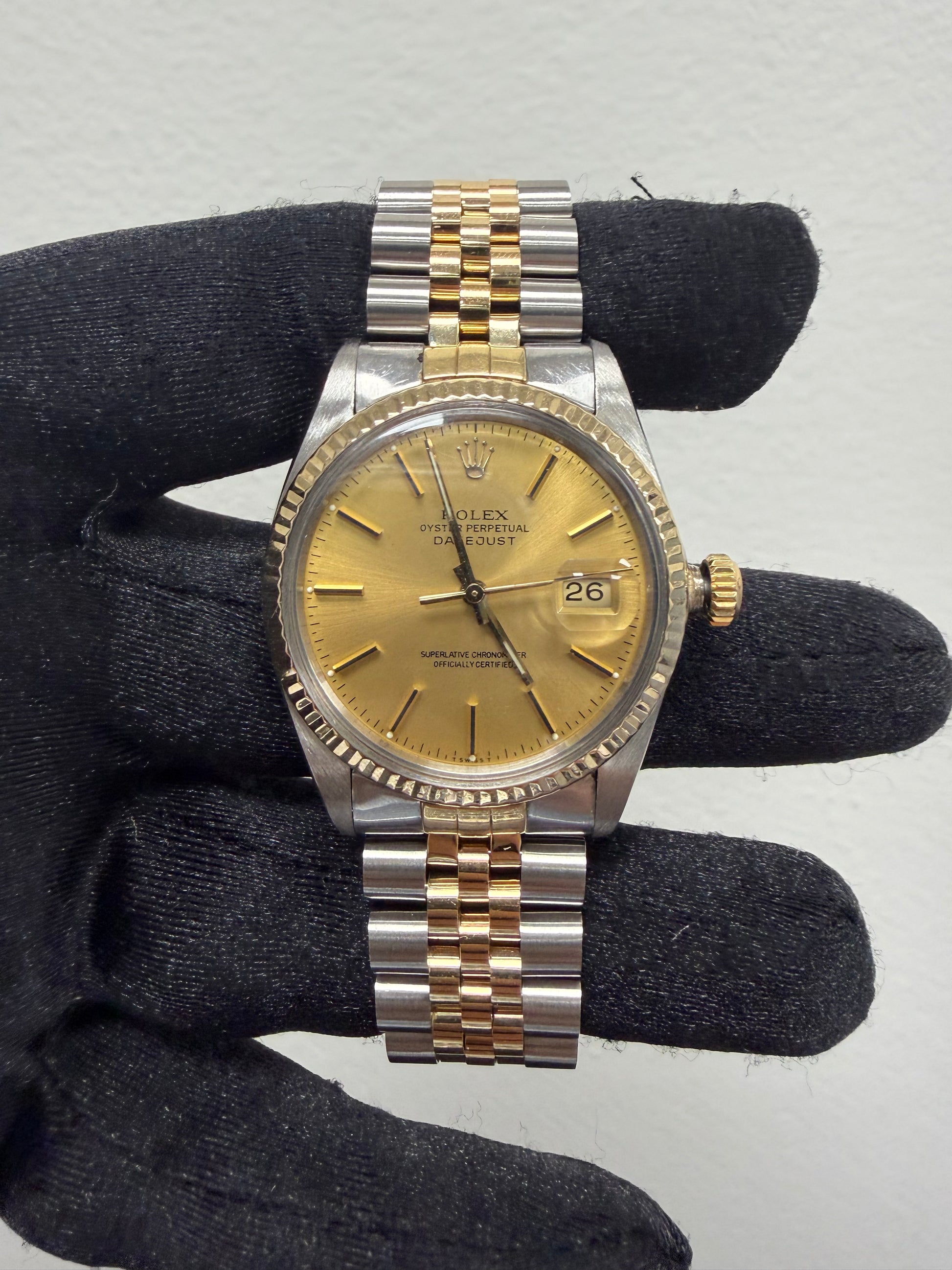 Rolex Datejust Champagne Stick Dial on D Link Jubilee Ref. 16013 1981 — view 2