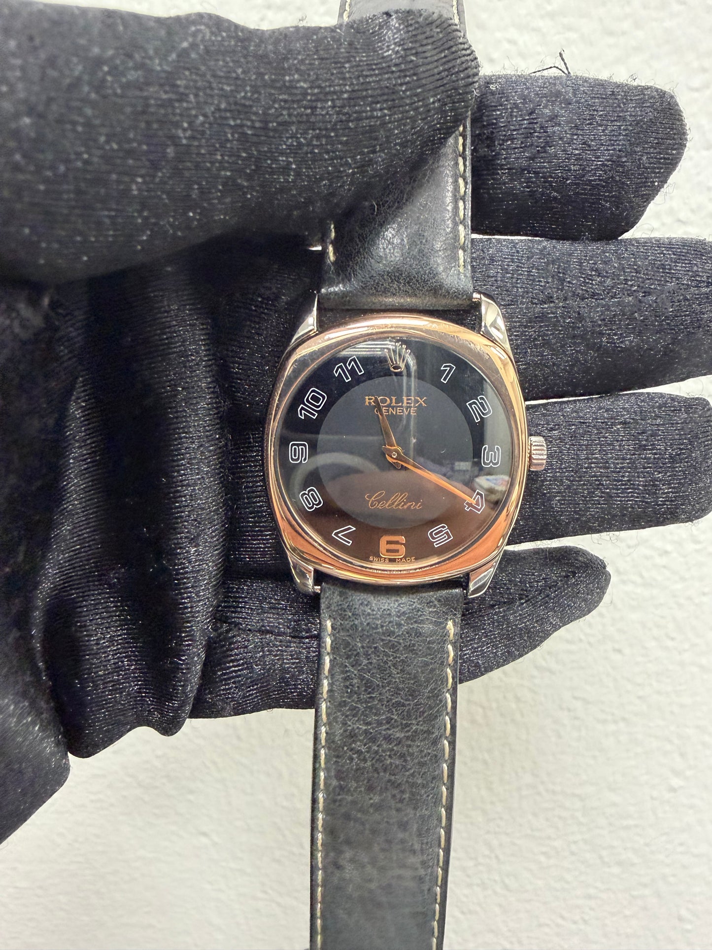 Rolex Cellini Black Dial on Am Leather Ref. 4233/9 Papers 2005