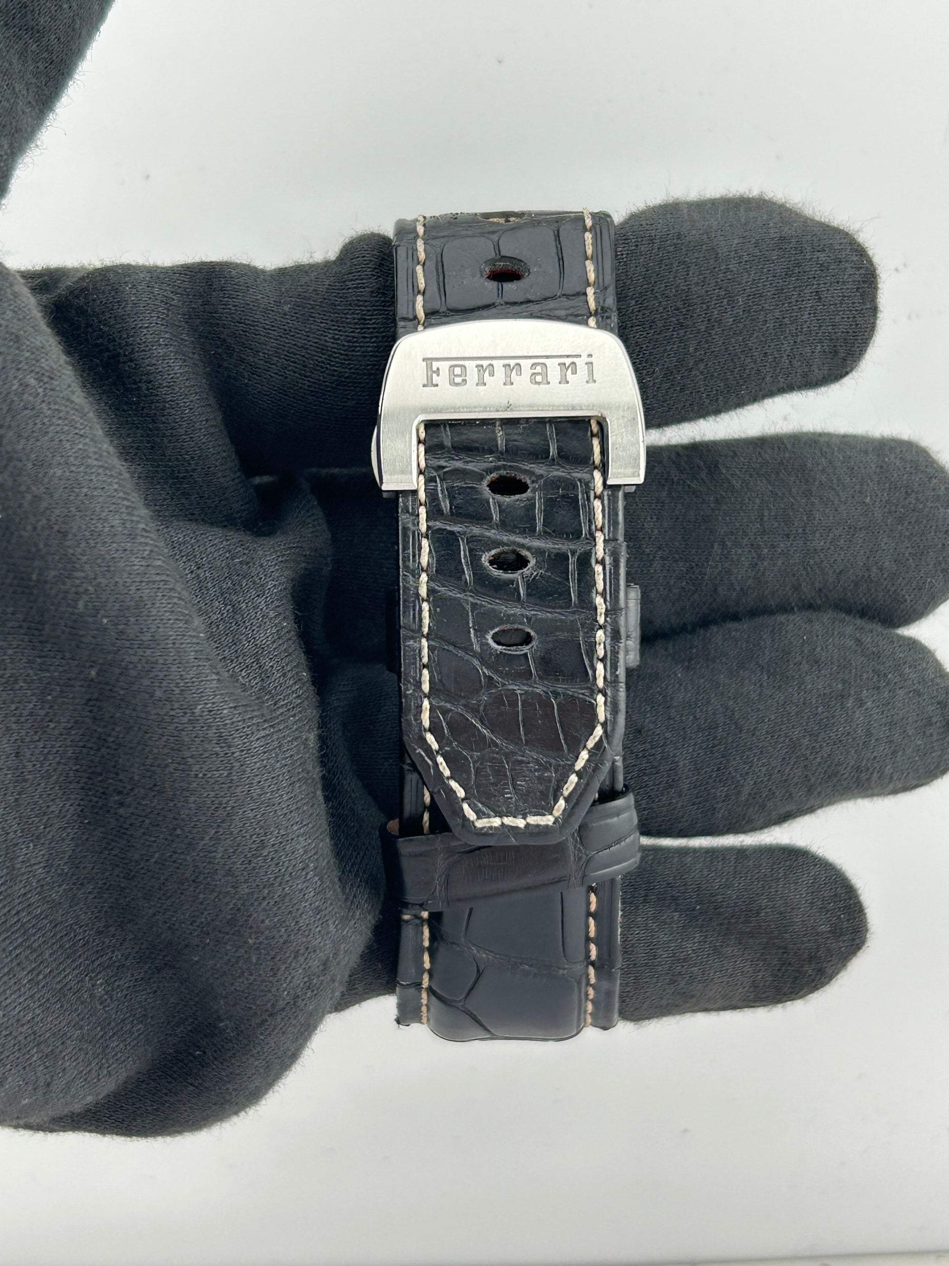 Panerai Ferrari Chrono Rattrappante Black Dial on Leather Strap Ref. FER00005 — view 3