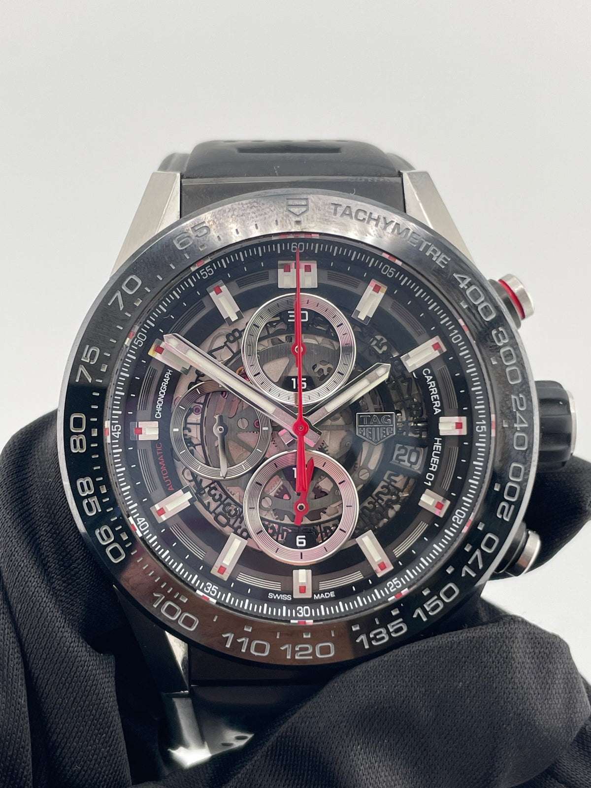 Tag Heuer Carrera Calibre Skeletonized Dial on Rubber Strap Ref. CAR2A1Z/0 Complete 2019 — view 3