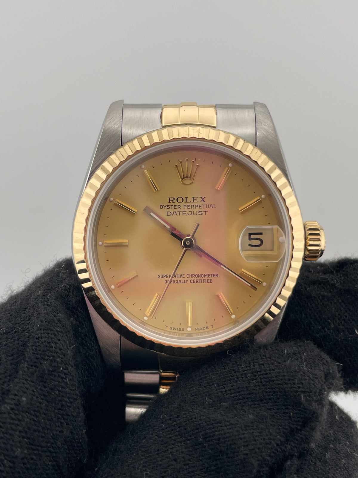 Rolex Datejust Champagne Stick Dial on Jubilee Ref. 68273 Papers Open Date — view 3