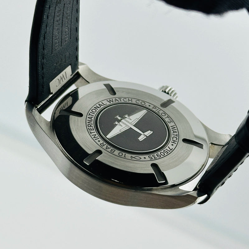 Iwc Pilot's Watch Mark XX Black / Arabic Numerals Dial on Leather Strap Ref IW328201 with Card 2025