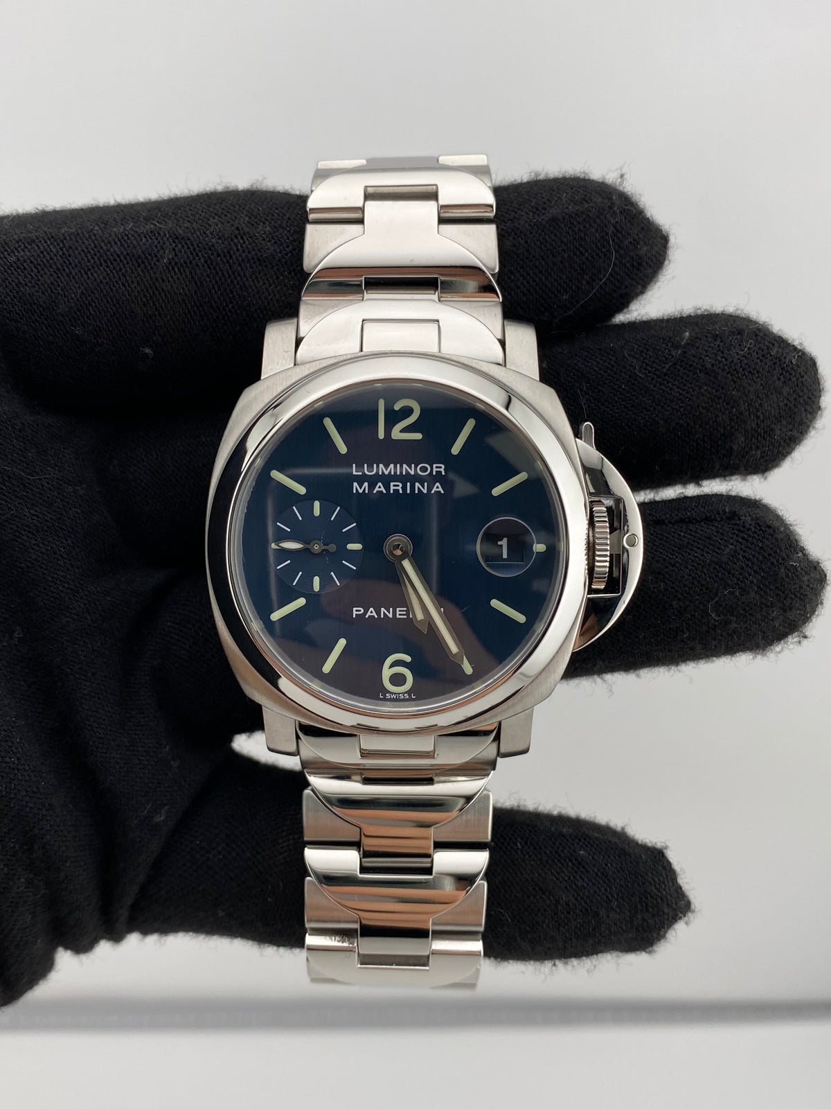 Panerai Luminor Marina Blue Dial on Bracelet Ref. PAM00120 Complete 2005 — view 2