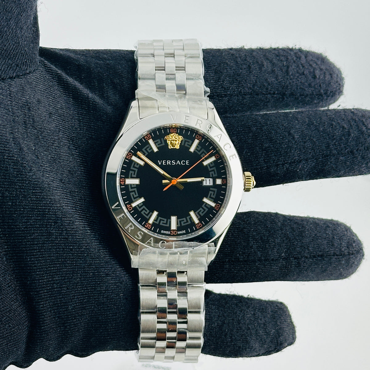 Versace Hellenyium Black Dial on Stainless Steel Bracelet Ref. VEVK00420 Complete Open Date — view 3