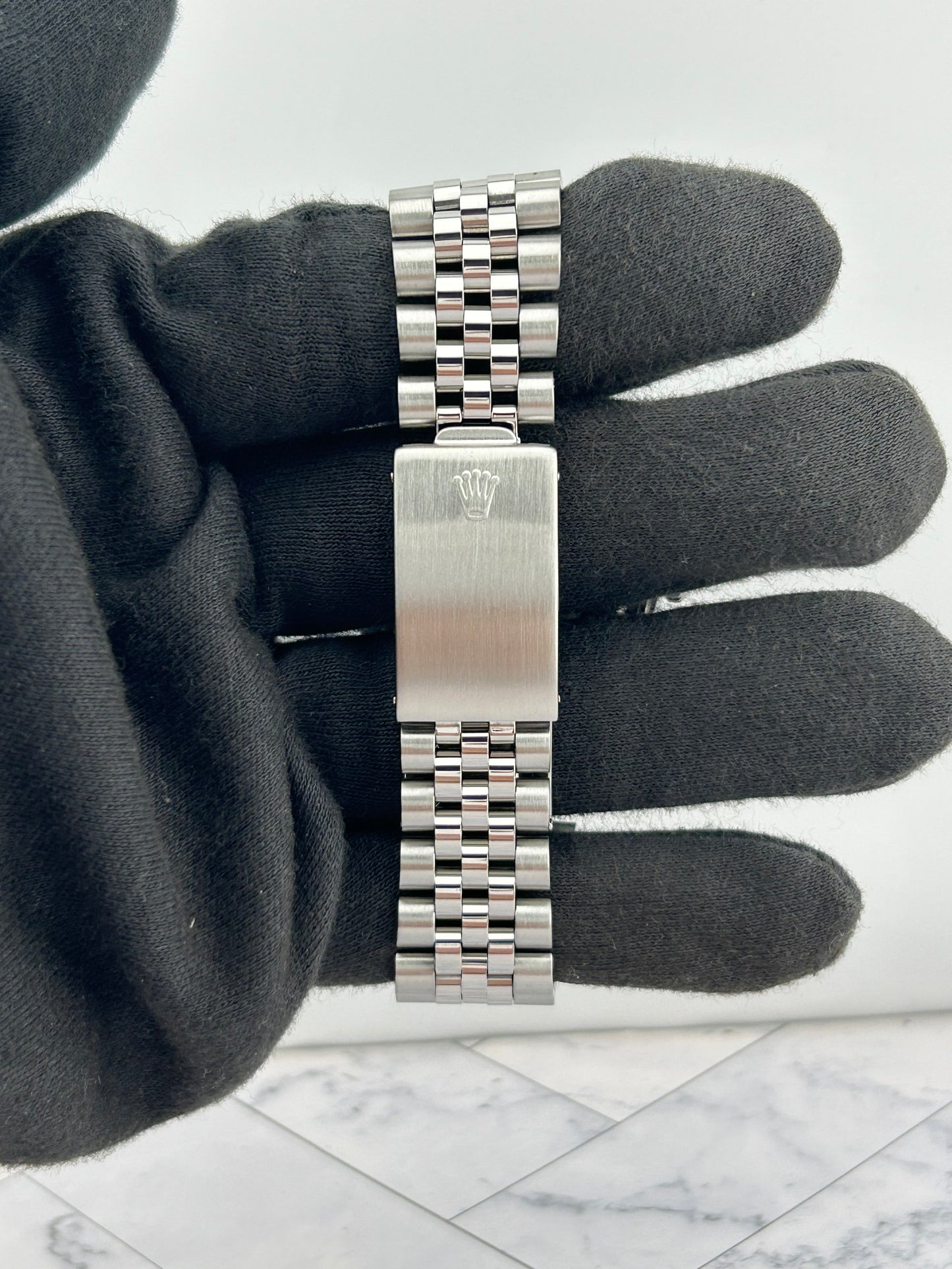 Rolex Datejust Silver Stick Dial on D Link Jubilee Bracelet Ref. 1603 1975 — view 3