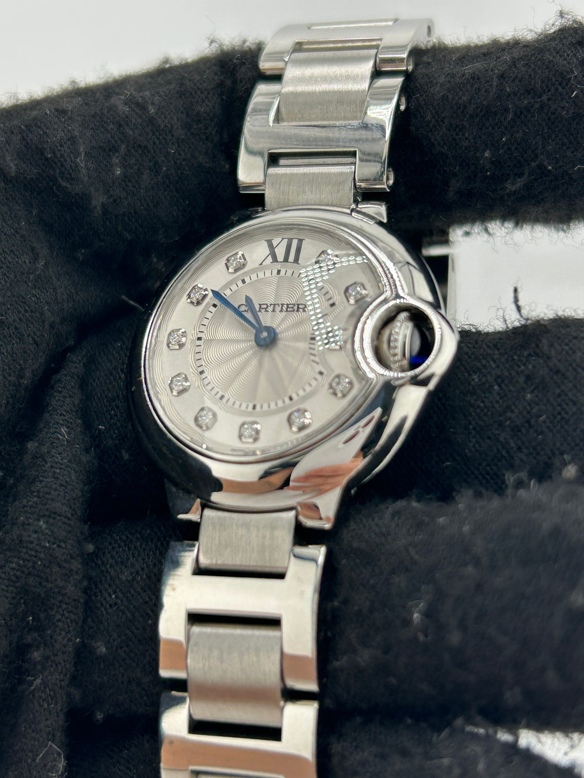 Cartier Ballon Bleu 28 Silver Diamond Dial on Stainless Steel Bracelet Ref. WE902073 Card 2019 — view 2