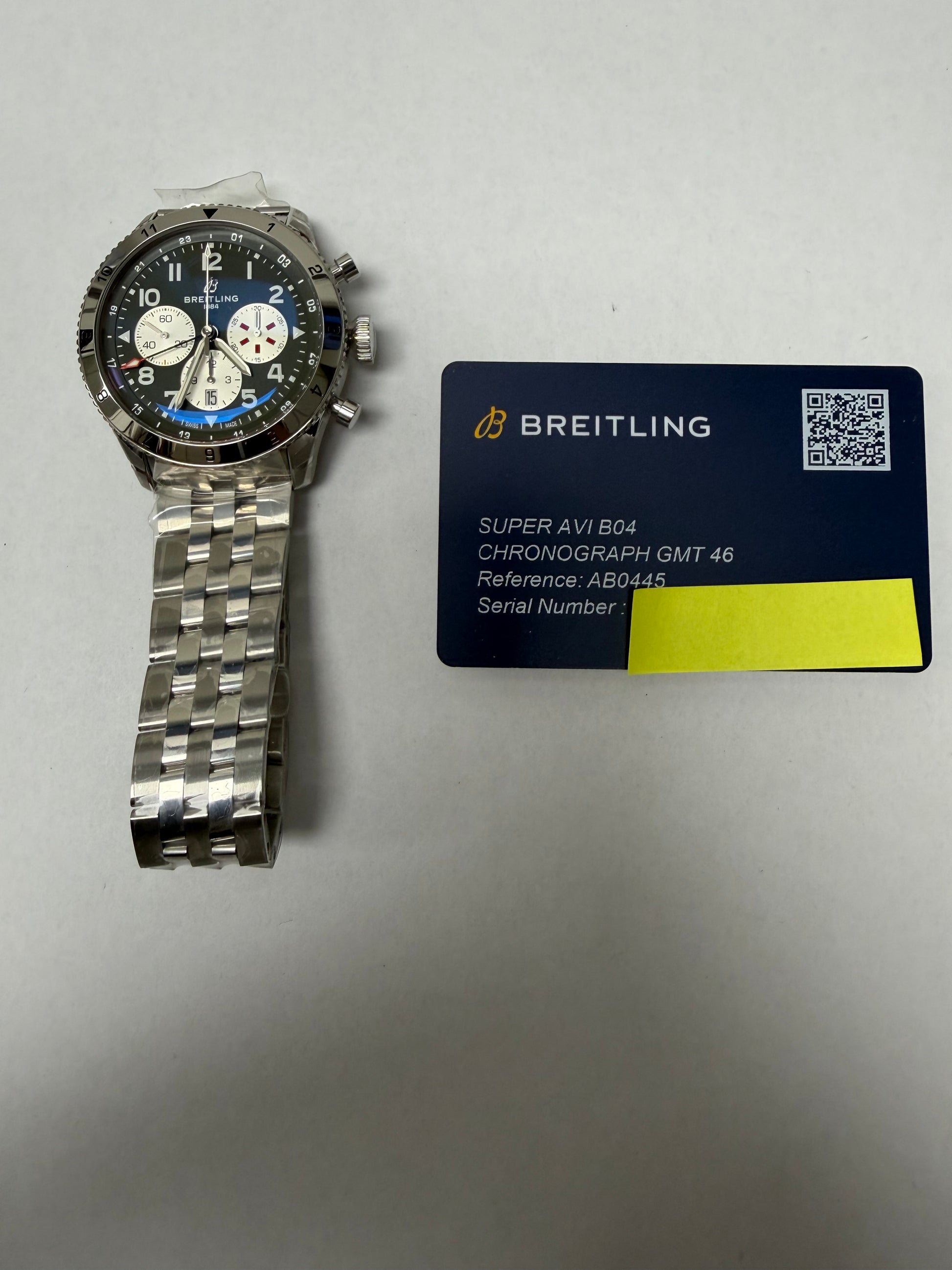 Breitling Super AVI B04 Chronograph GMT Green Dial on Bracelet Ref. AB04452A1L1A1 Card 2026 — view 7