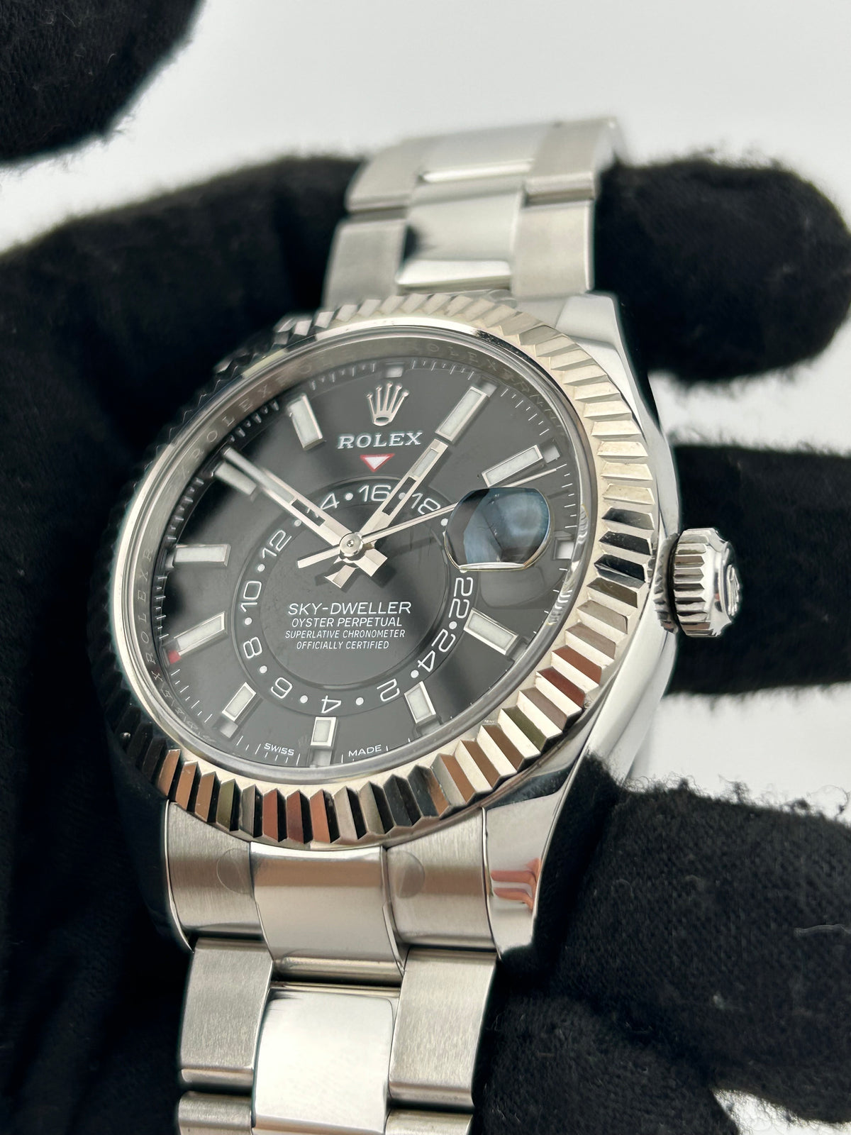 Rolex SkyDweller Black Index Dial on Oyster Steel Bracelet Ref. 326934 Card 2023 — view 3