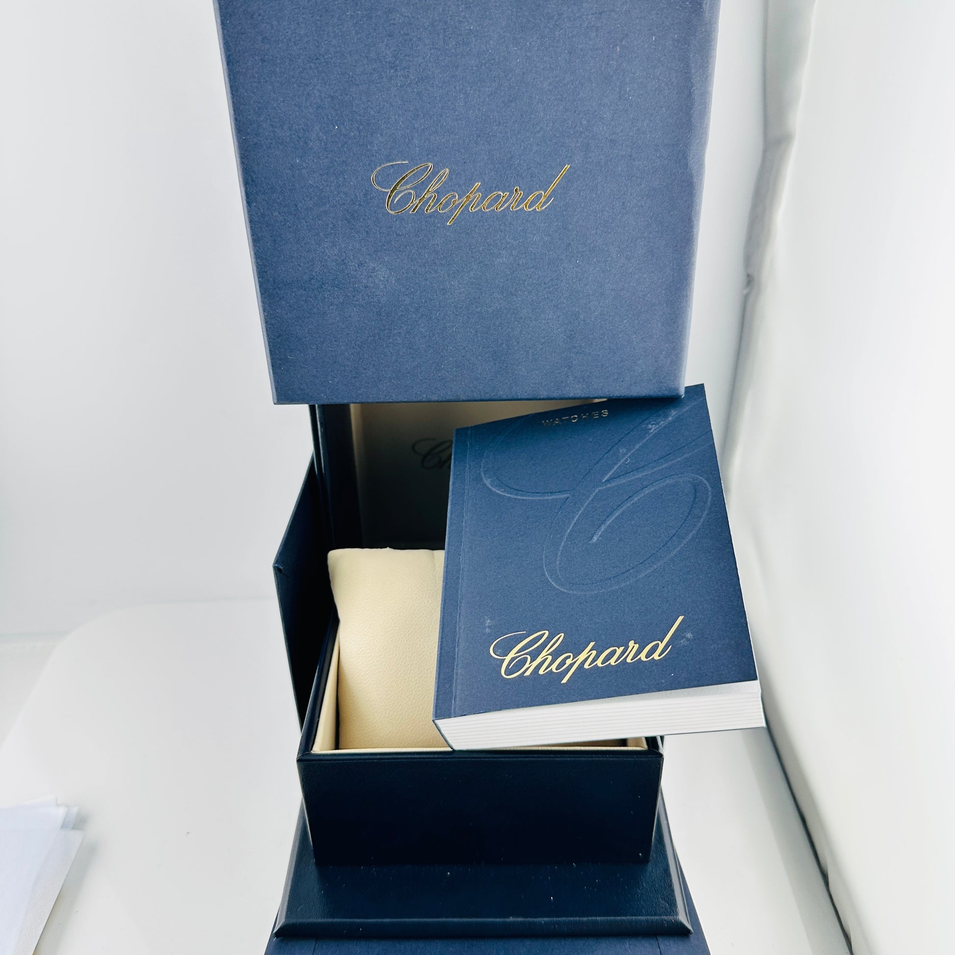 Chopard Happy Sport The First Silver Roman / Moving Diamonds Dial on Stainless Steel Bracelet Ref. 278610-3001 Manuals Only — view 7