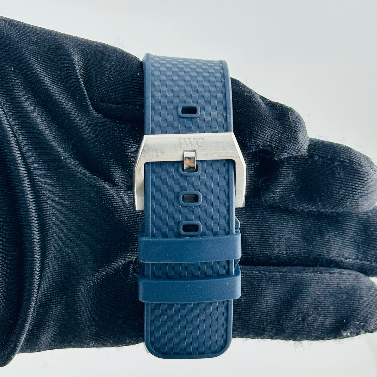 Iwc Aquatimer Chronograph Blue Dial on Rubber Strap Ref. IW376806 Complete 2024 — view 4