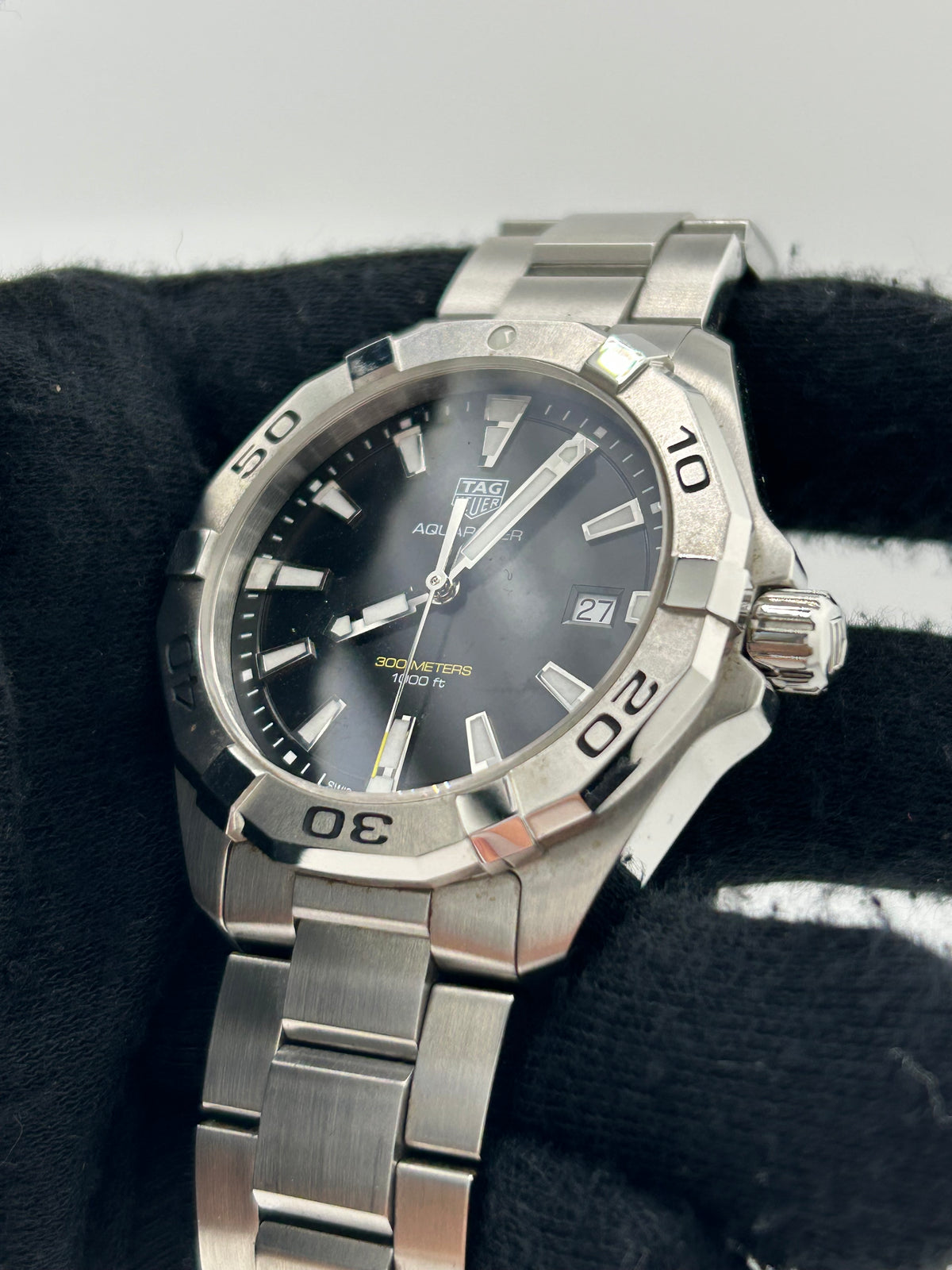 Tag Heuer Aquaracer Black Dial on Stainless Steel Bracelet Ref. WBD1110.BA0928 — view 3