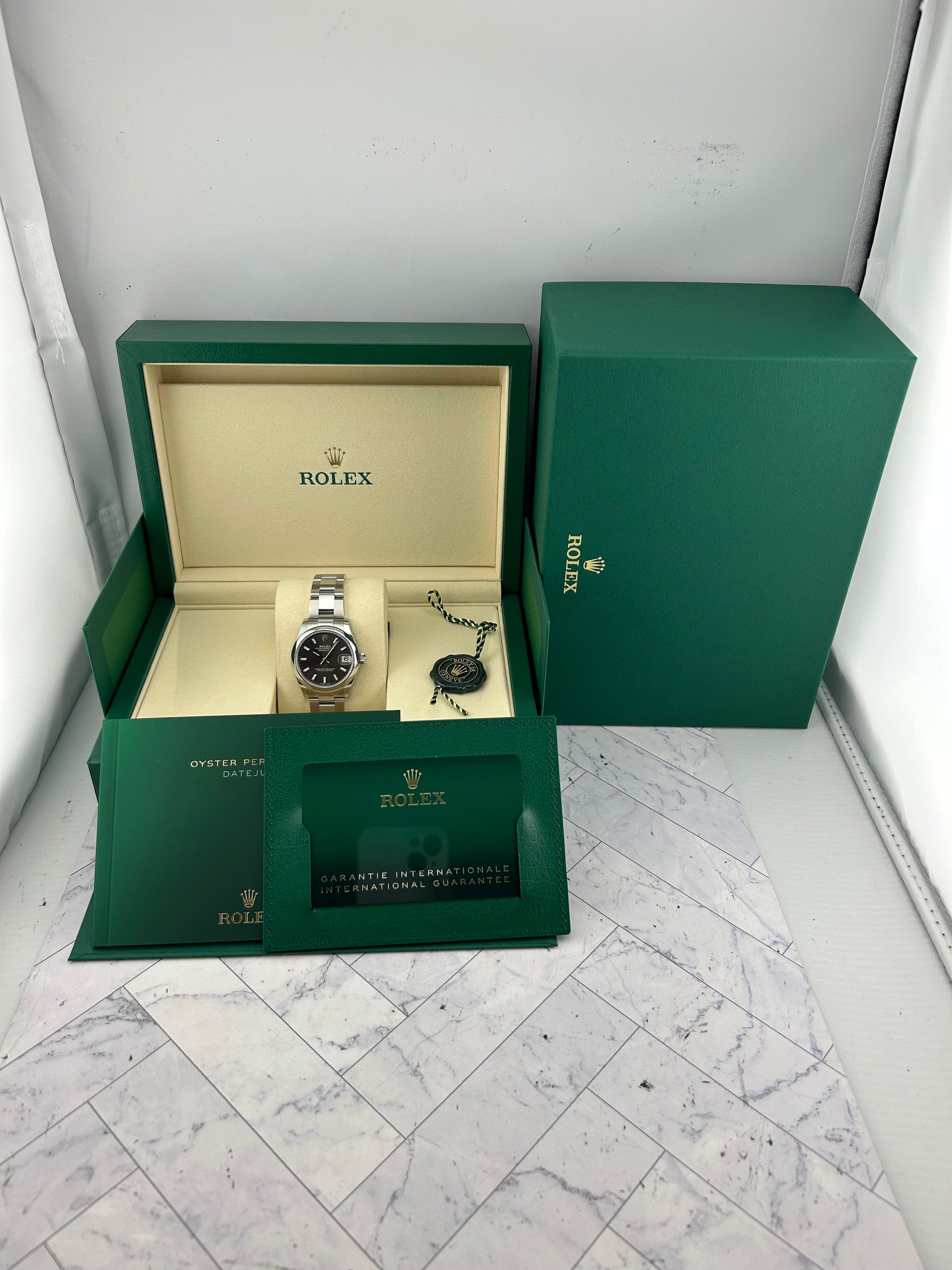 Rolex Datejust 31 Dark Grey Index Dial on Oyster Bracelet Ref. 278240 Card 2026 — view 7