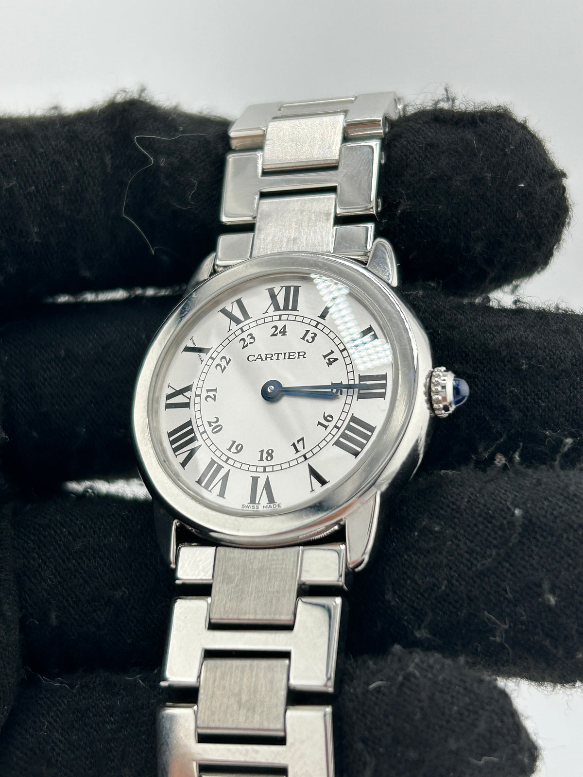 Cartier Ronde Solo White Roman Numerals Dial on Stainless Steel Bracelet Ref. W6701004 Papers 2014 — view 3