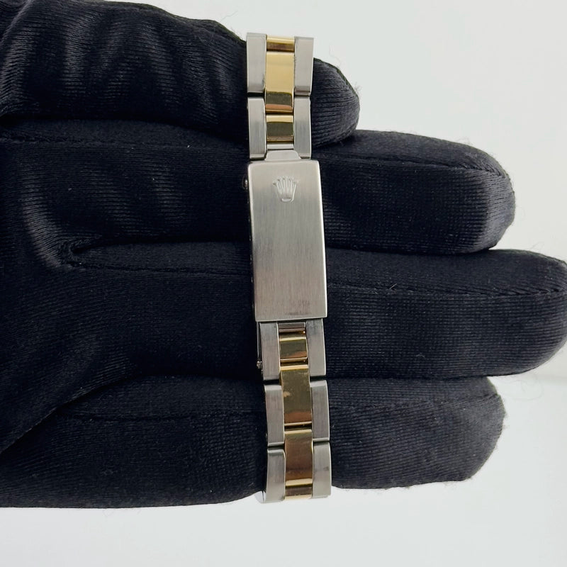 Rolex Datejust Champagne Stick Dial on Oyster Ref 6917 with Papers 1978