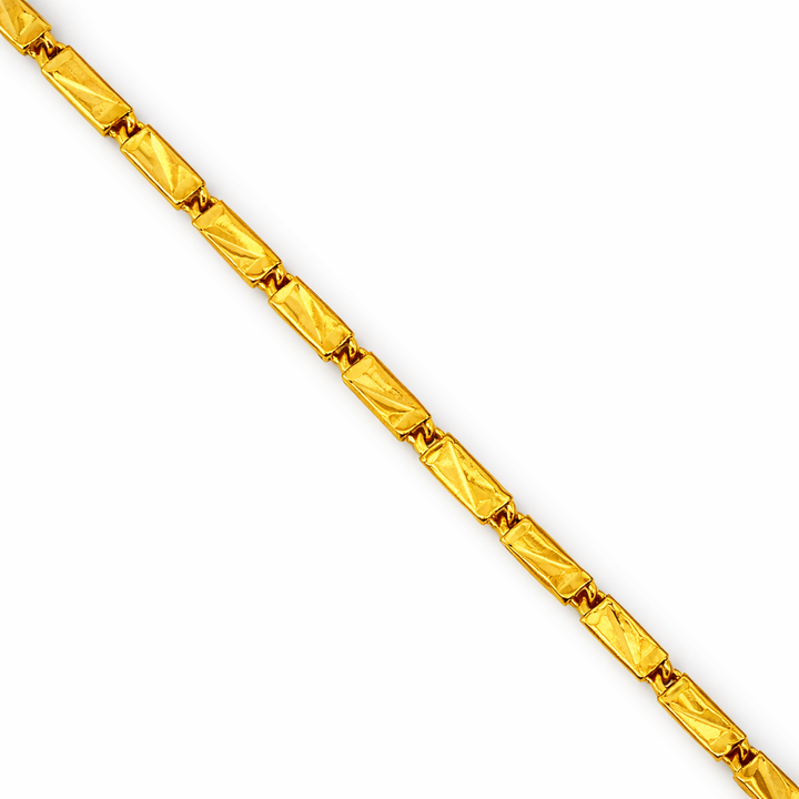 Cadena de 24k Baht con cortes de 22"