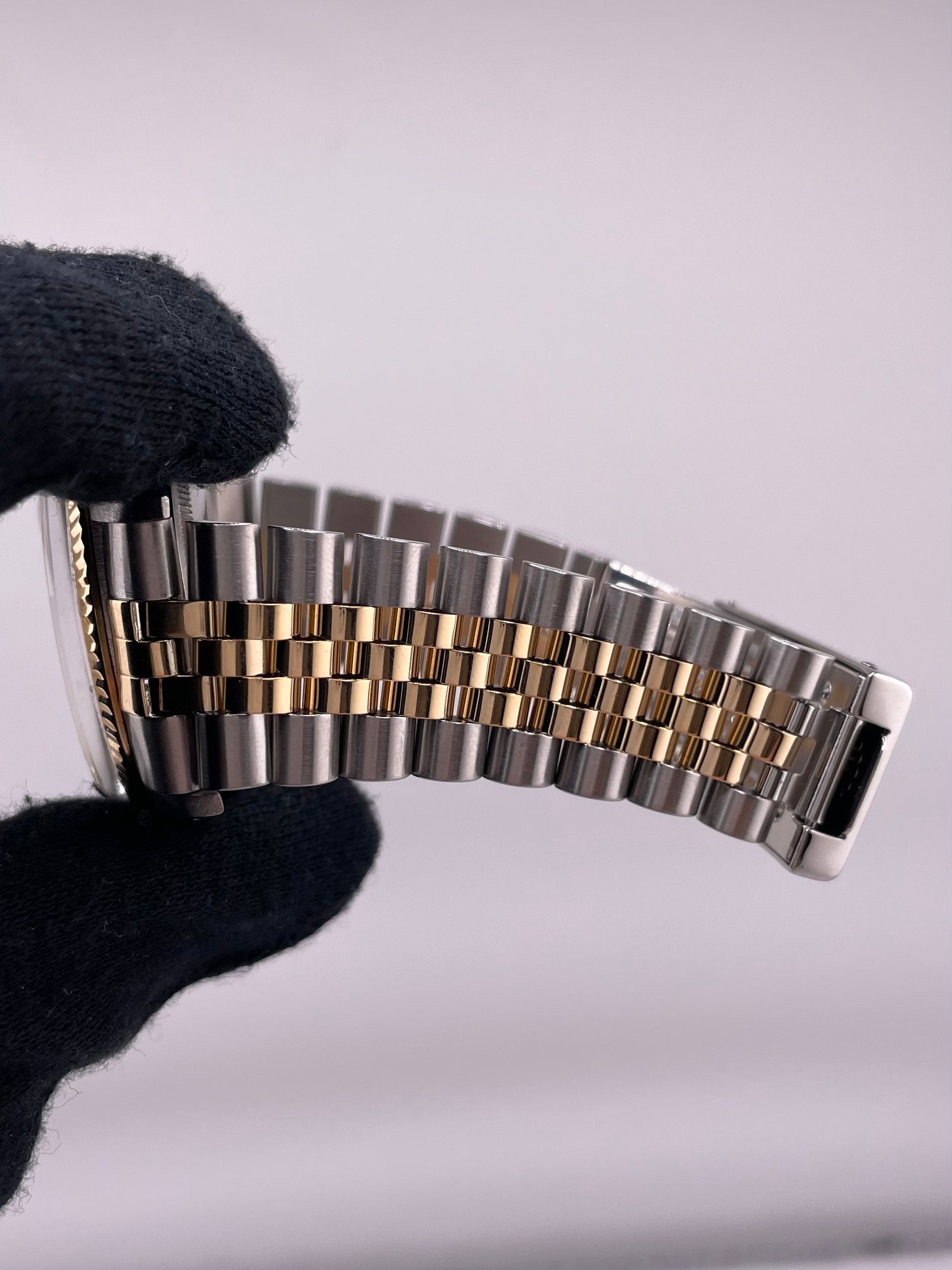 Rolex Datejust Champagne Stick Dial on D Link Jubilee Bracelet Ref. 16013 1985 — view 5