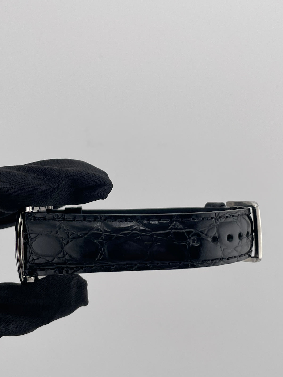 Omega DeVille Prestige Silver Dial Dial on Seiko Strap Ref. 4820.31 — view 5