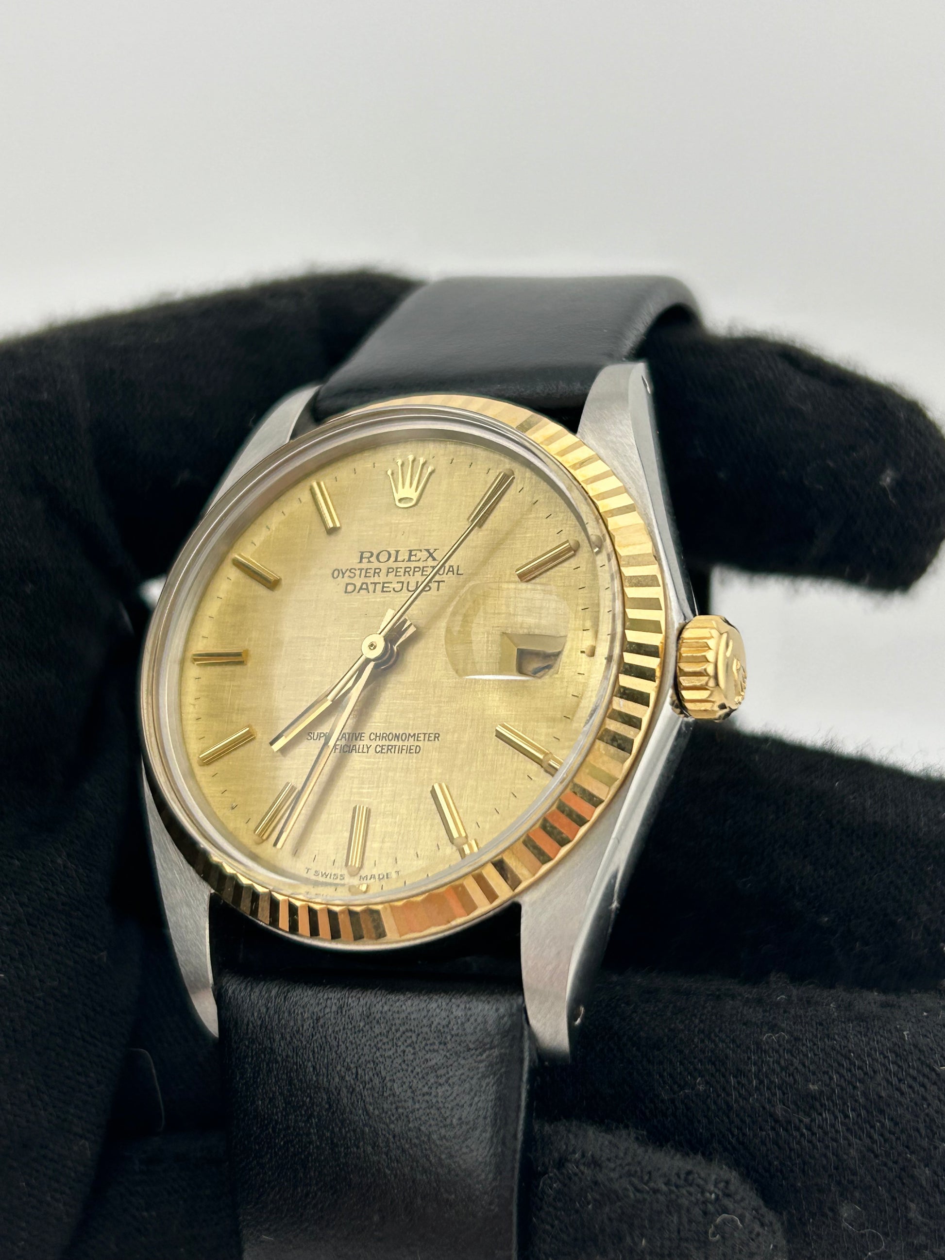 Rolex Datejust Champagne Linen Stick Dial on Generic Black Leather Band Ref. 16013 1988 — view 2