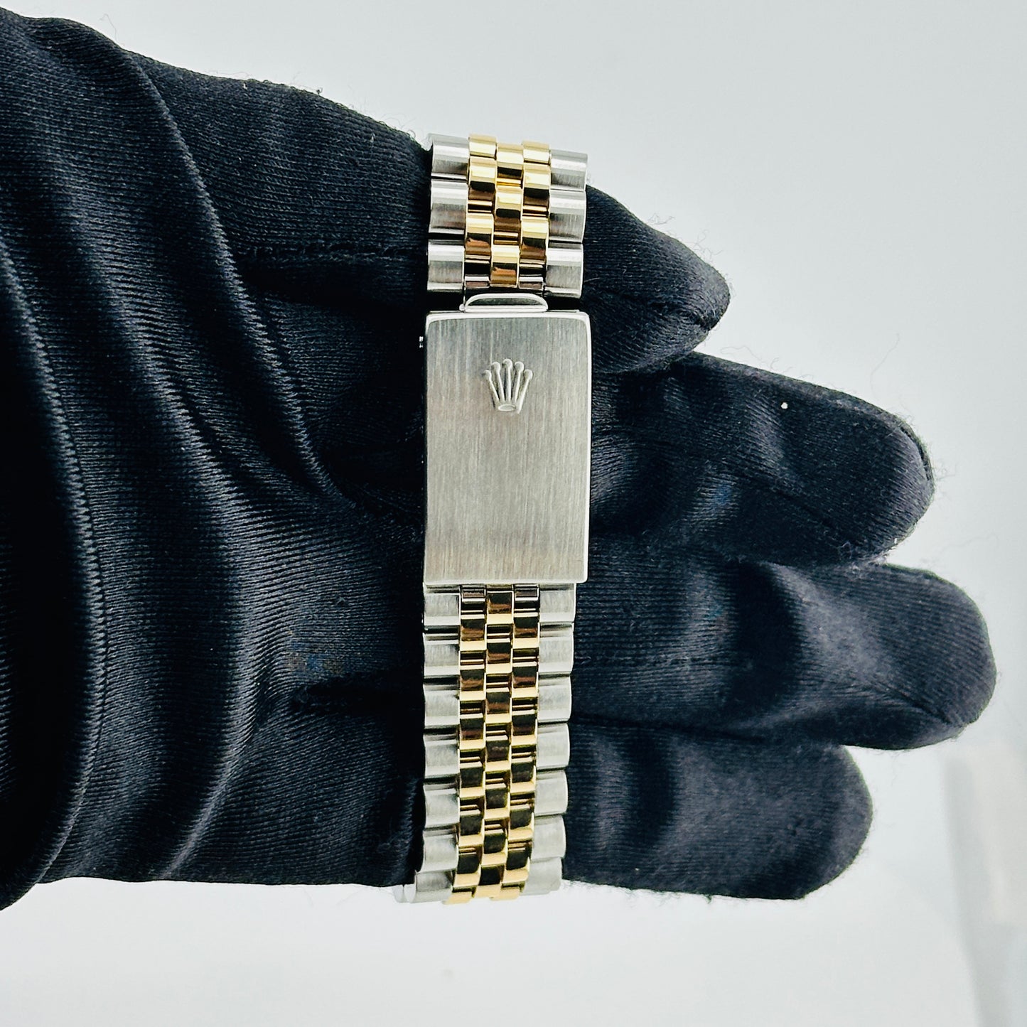 Rolex Datejust Silver Roman Dial on D Link Jubilee Bracelet Ref. 16233 1996 — view 4
