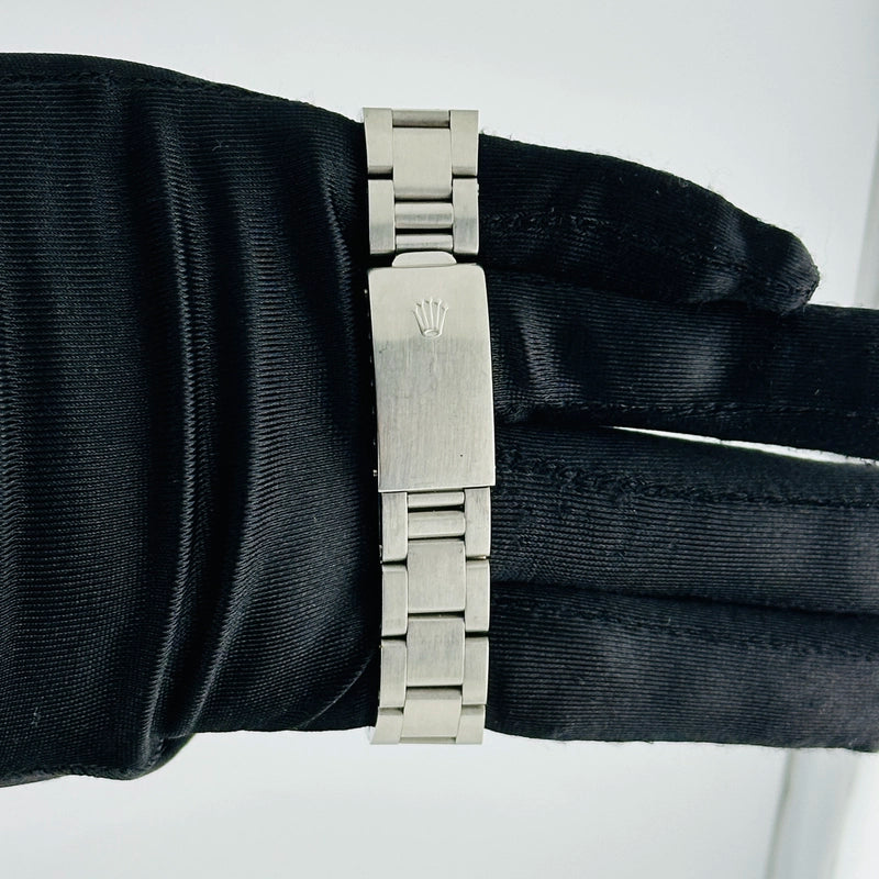 Rolex Oyster Perpetual Date Silver Stick Dial on Oyster Ref 15000