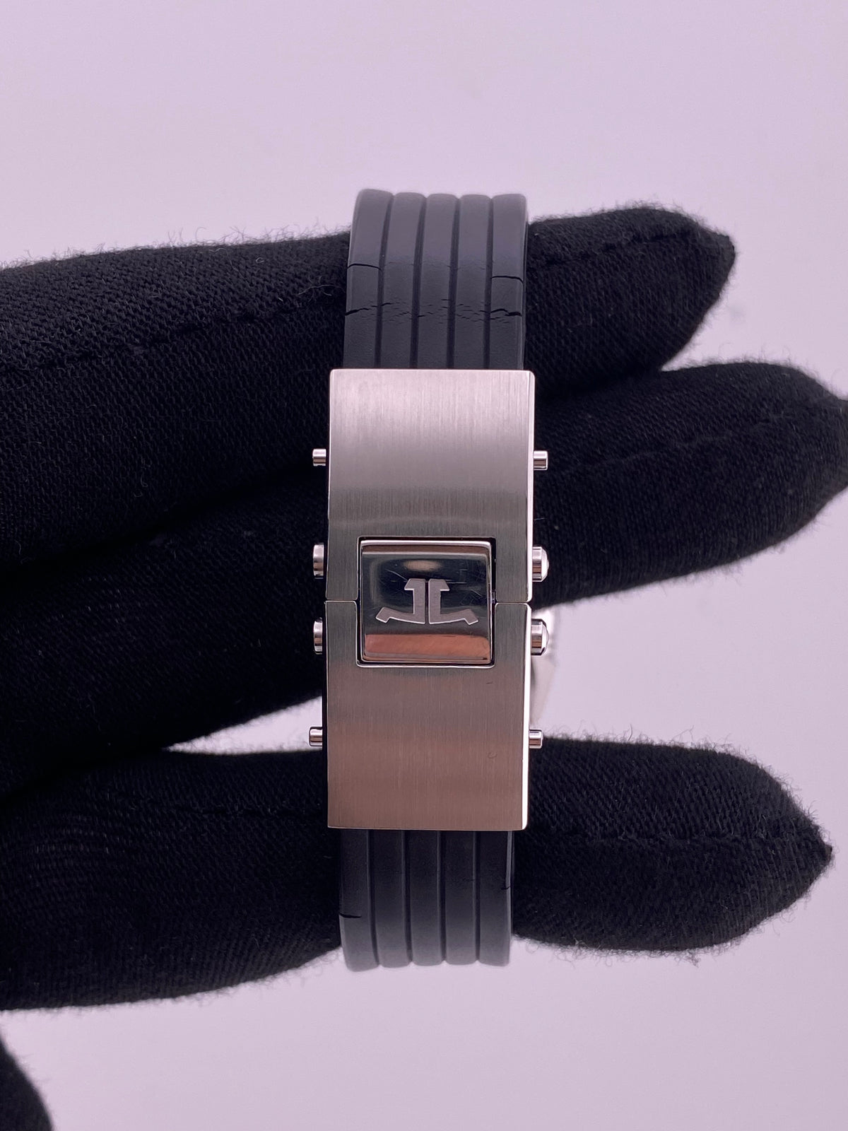 Jaeger Le Coultre Reverso Gran Sport Duetto White Dial on Rubber Strap Ref. 296.8.74/Q2968620 — view 5