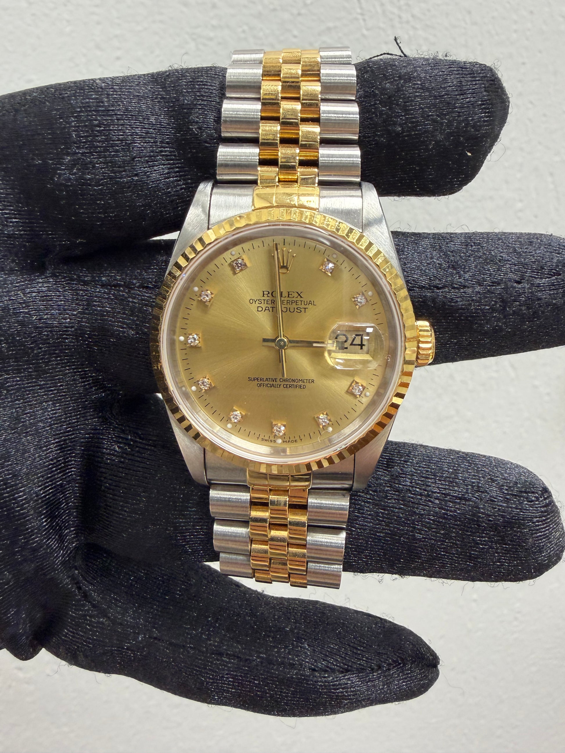 Rolex Datejust Gold Diamond Dial on Jubilee Ref. 16233 1989 — view 2