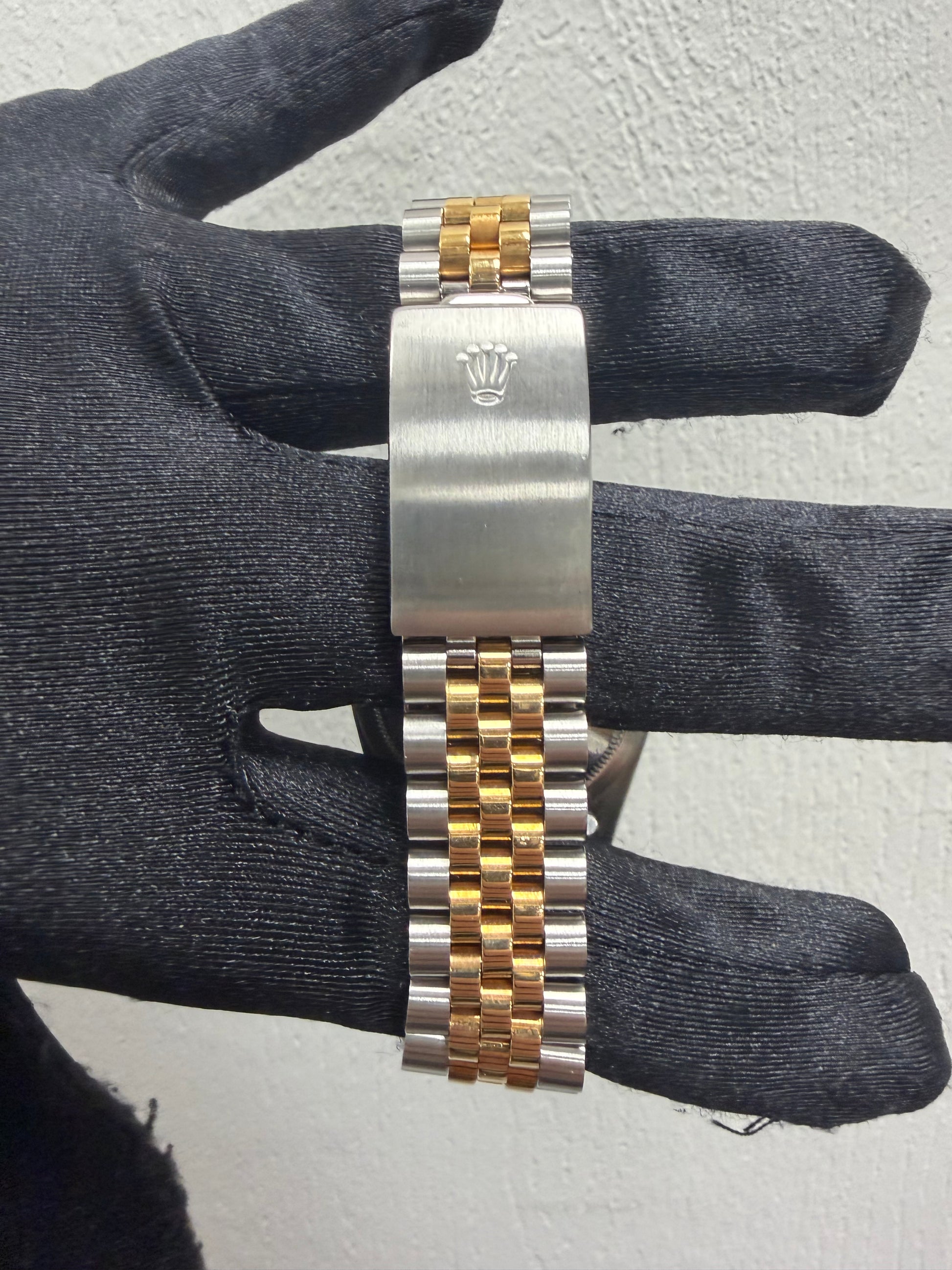 Rolex Datejust Champagne Diamond Factory Dial on D Link Jubilee Ref. 16233 1989 — view 3