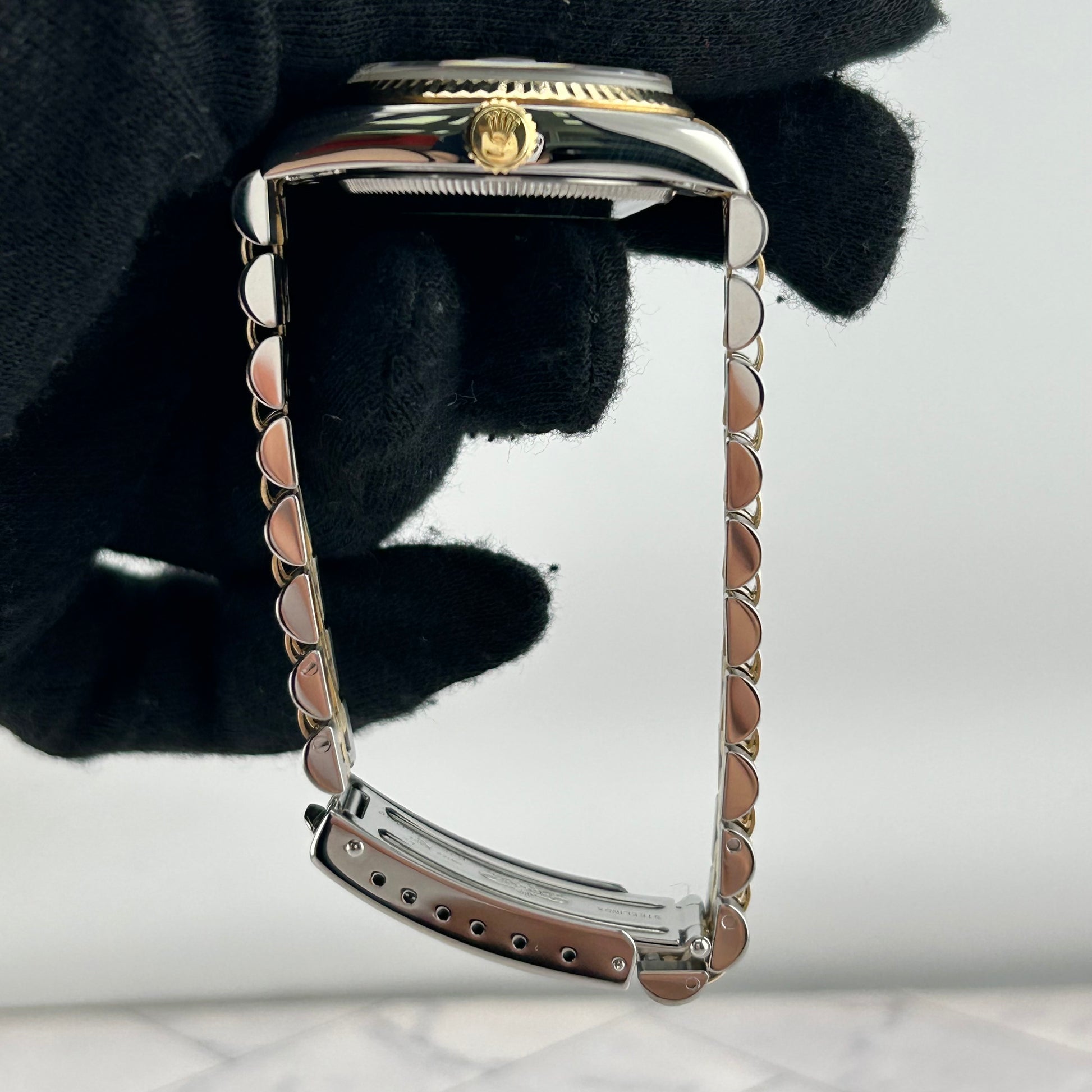 Rolex Datejust Champagne Stick Dial on D Link Jubilee Ref. 68273 — view 6