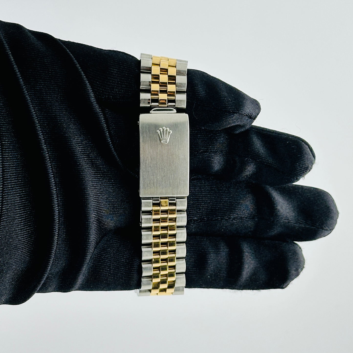 Rolex Datejust Champagne Roman Stick Dial on D Link Jubilee Ref. 16203 2000 — view 3