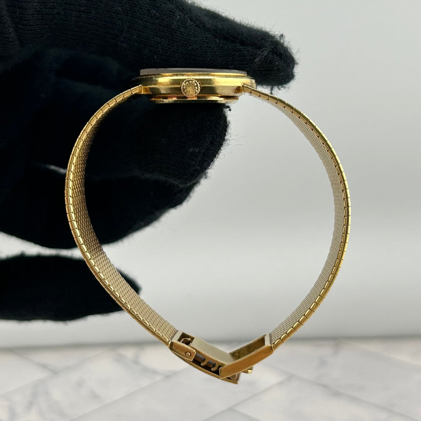 Patek Philippe Calatrava Gold Dial on Mesh Ref. 3338 — view 5