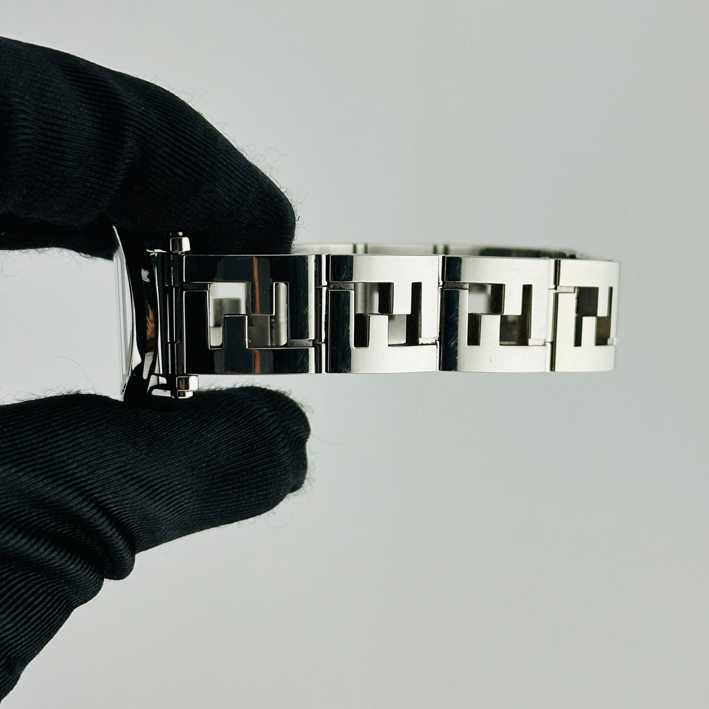Fendi Orologi Mop Roman Dial Ref. 6100L Card 2013 — view 3