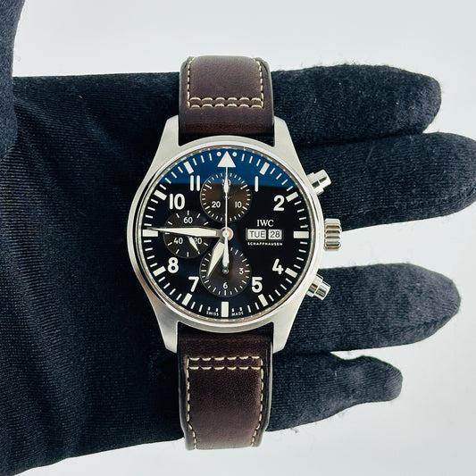 Iwc Pilot's Ed. Antoine de St Exupery Brown Dial on Leather Ref. IW377713 Card 2020 — view 2