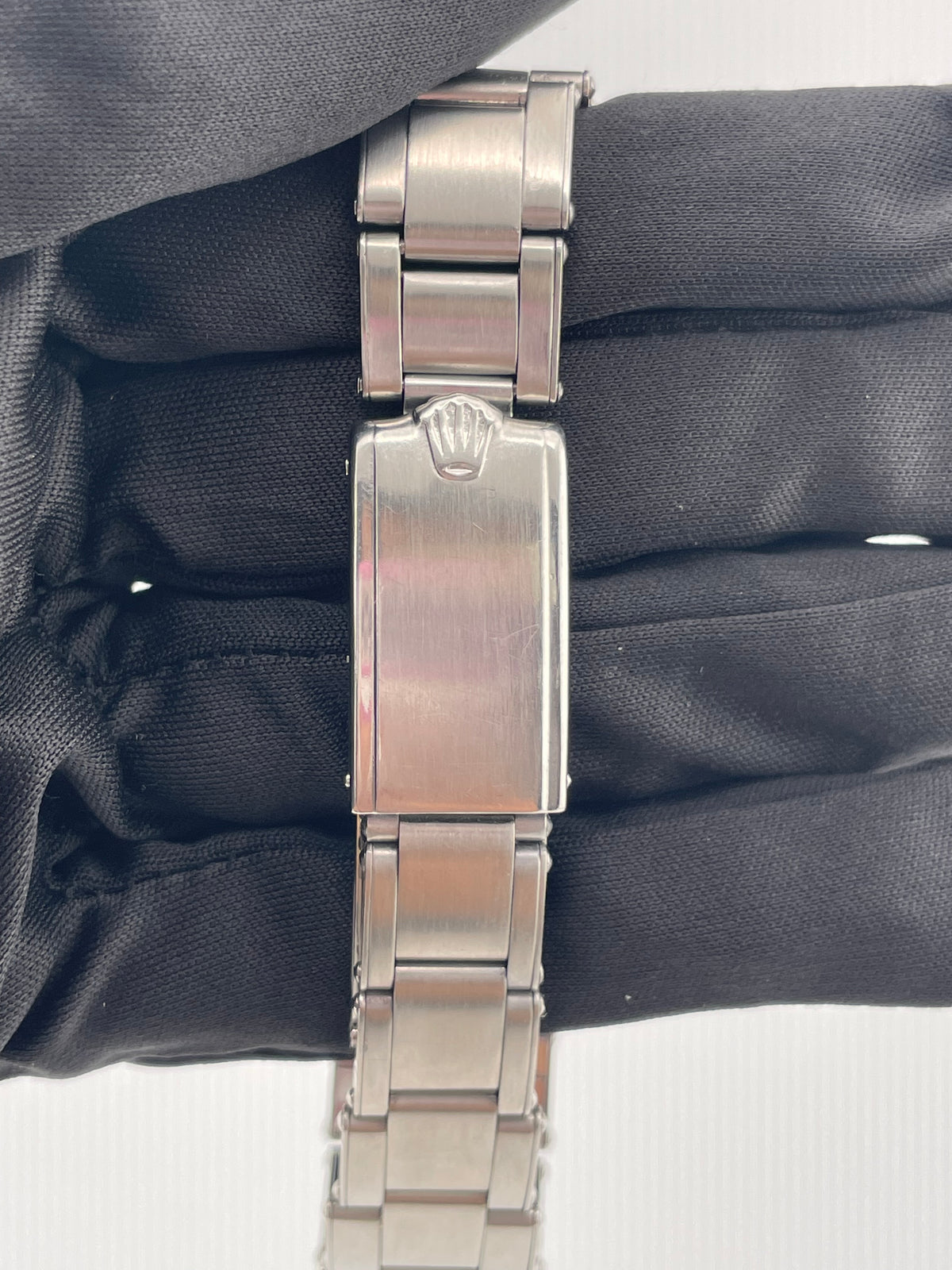 Rolex Oyster Perpetual Silver Dial on Oyster Bracelet Ref. 6567 1974 — view 3